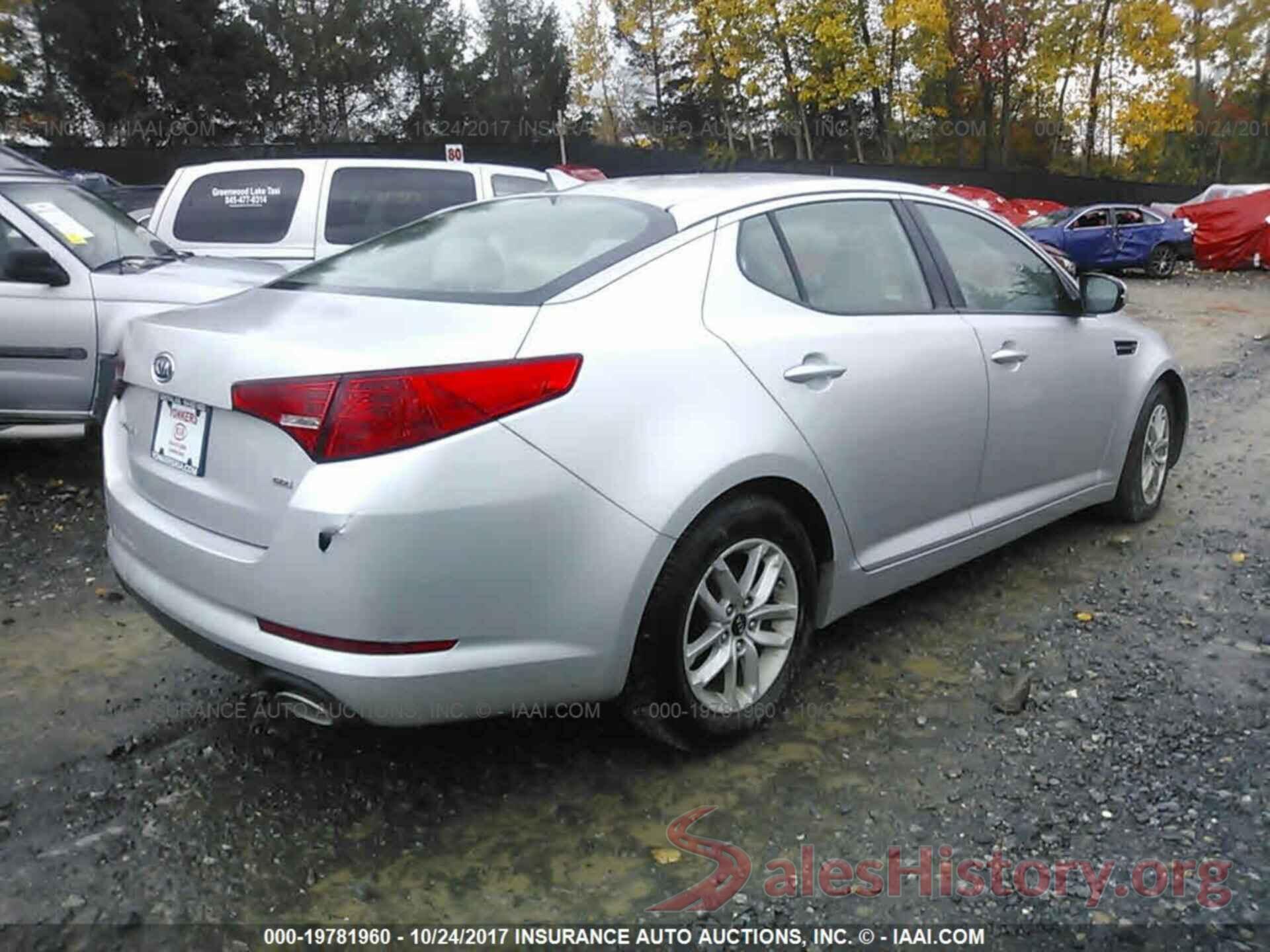 KNAGM4A74B5097373 2011 Kia Optima