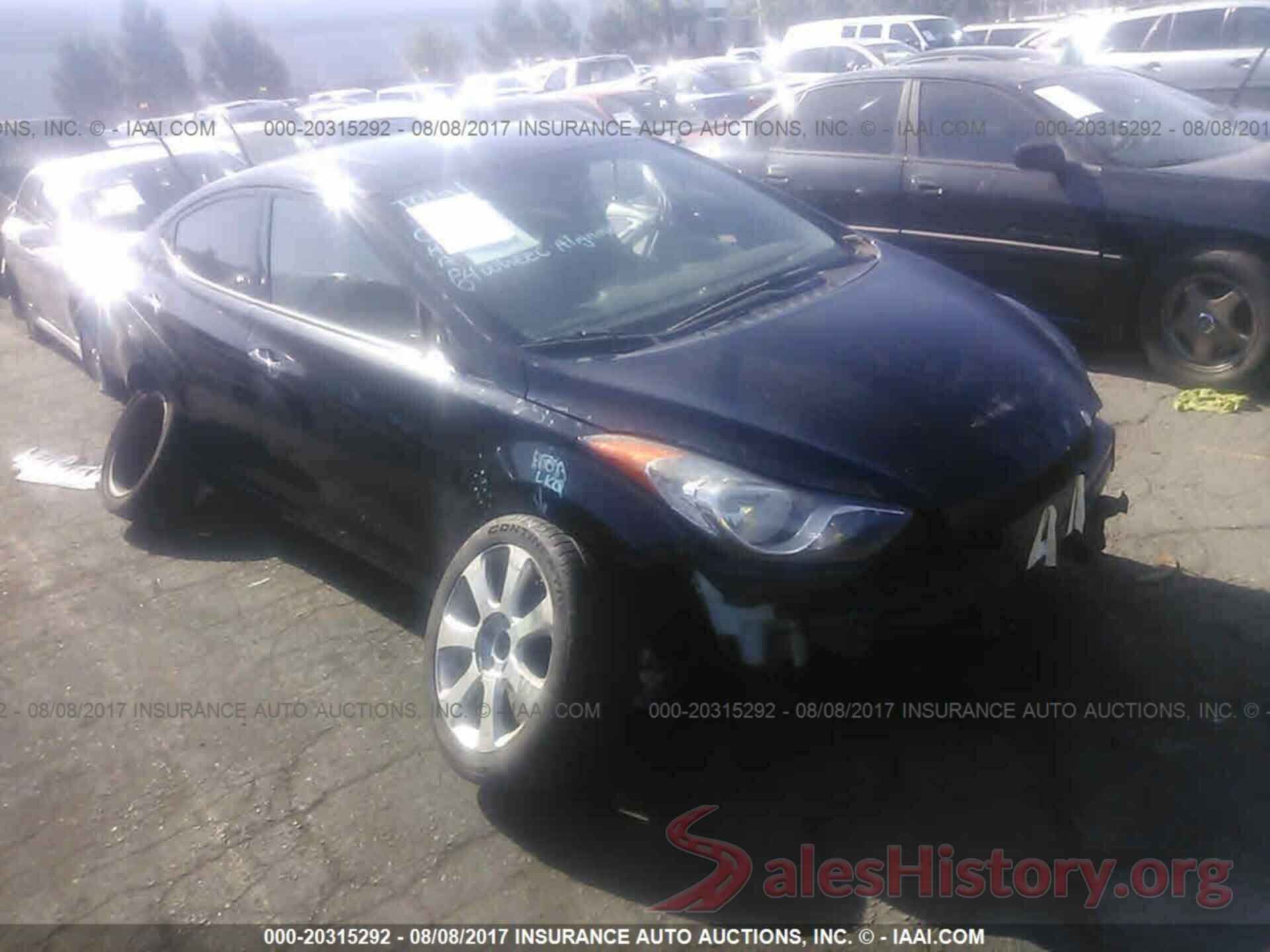 KMHDH4AE1DU704147 2013 Hyundai Elantra