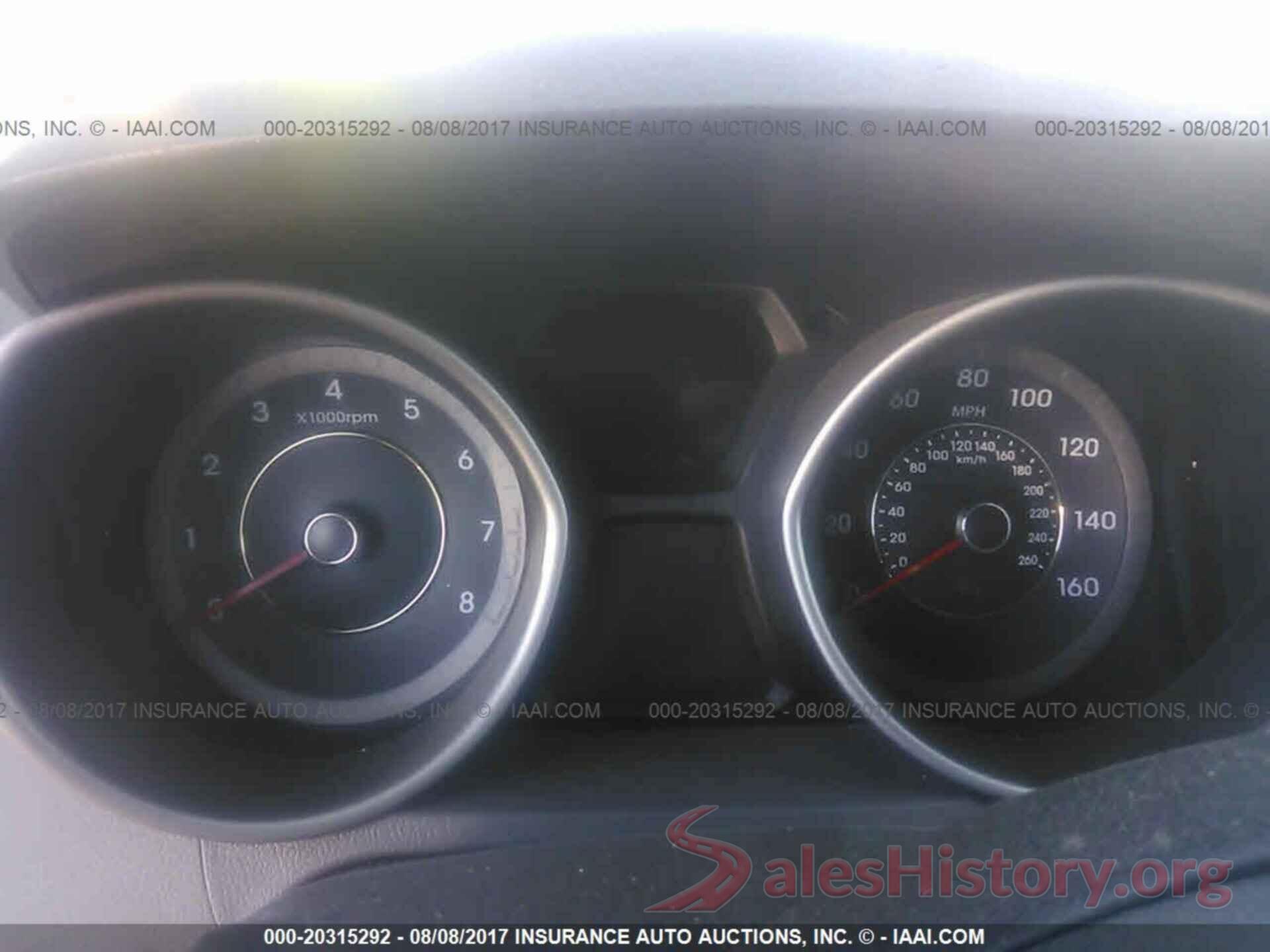 KMHDH4AE1DU704147 2013 Hyundai Elantra