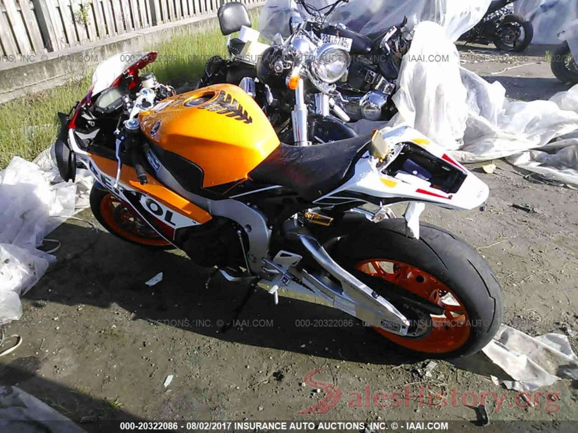 JH2SC5966FK400119 2015 HONDA CBR1000