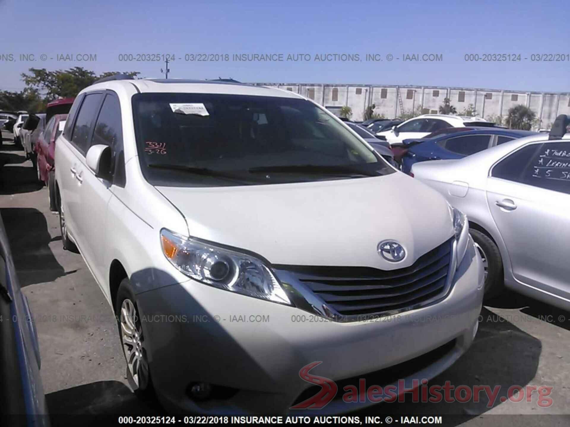 5TDYK3DC3GS759266 2016 Toyota Sienna