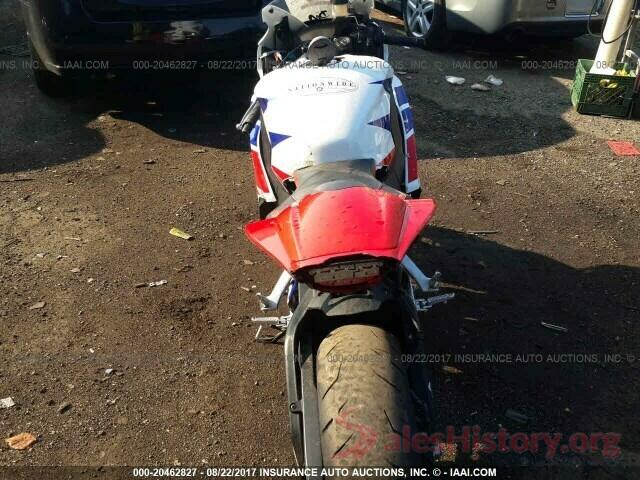 JH2SC5901FK700081 2015 Honda Cbr1000