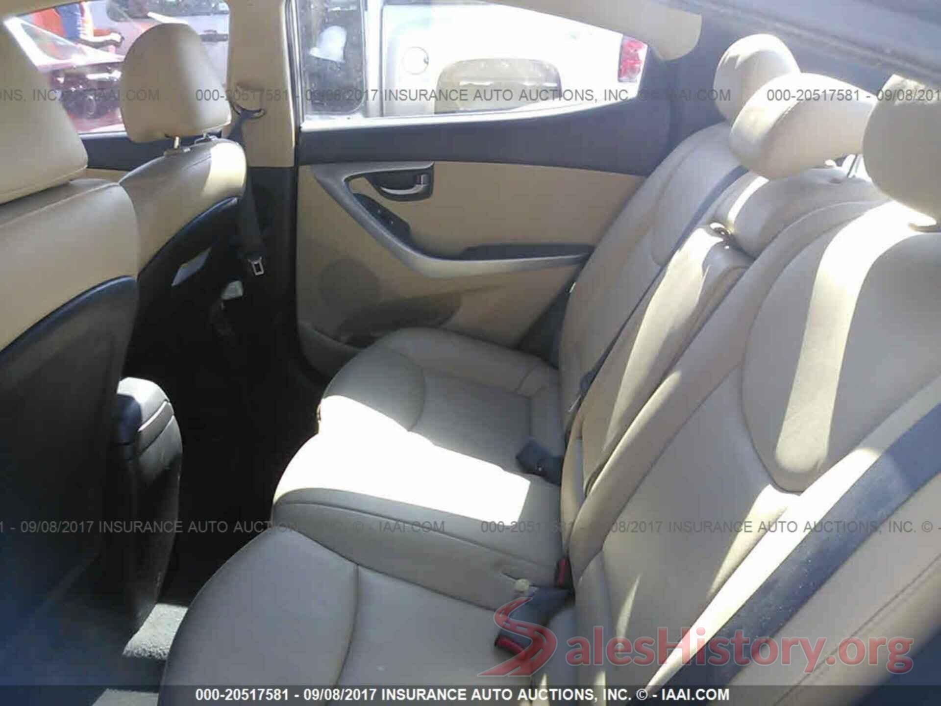 5NPDH4AE5DH200389 2013 Hyundai Elantra