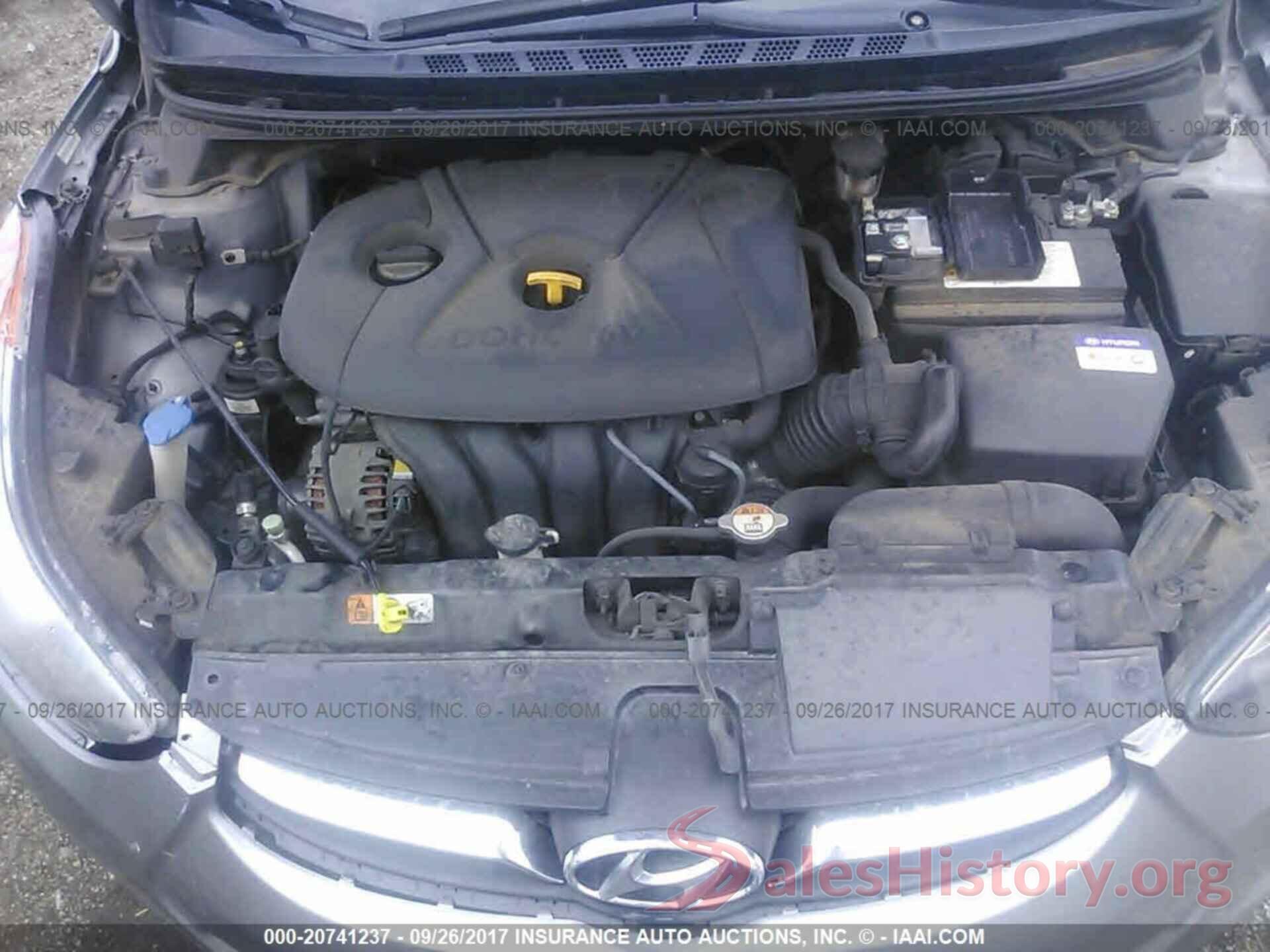 KMHDH4AE8DU586680 2013 Hyundai Elantra