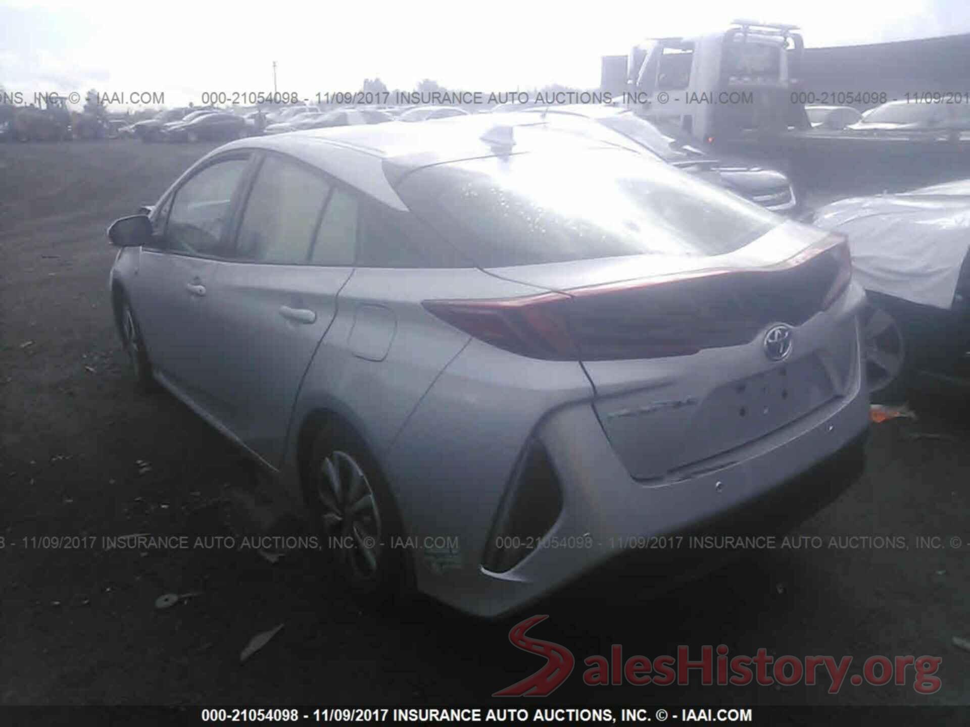 JTDKARFPXH3003724 2017 Toyota Prius