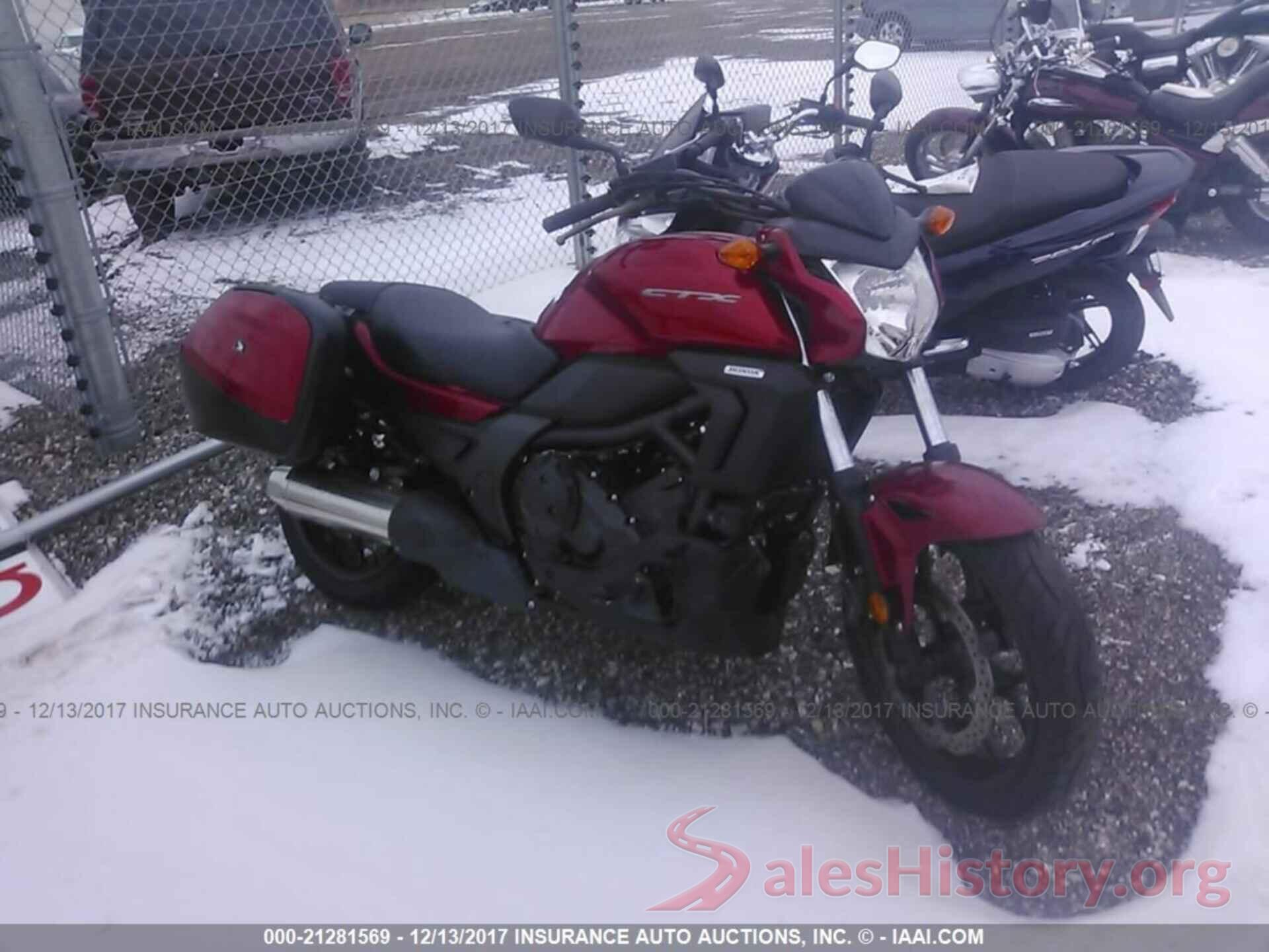 JH2RC6804EK000656 2014 Honda Ctx700