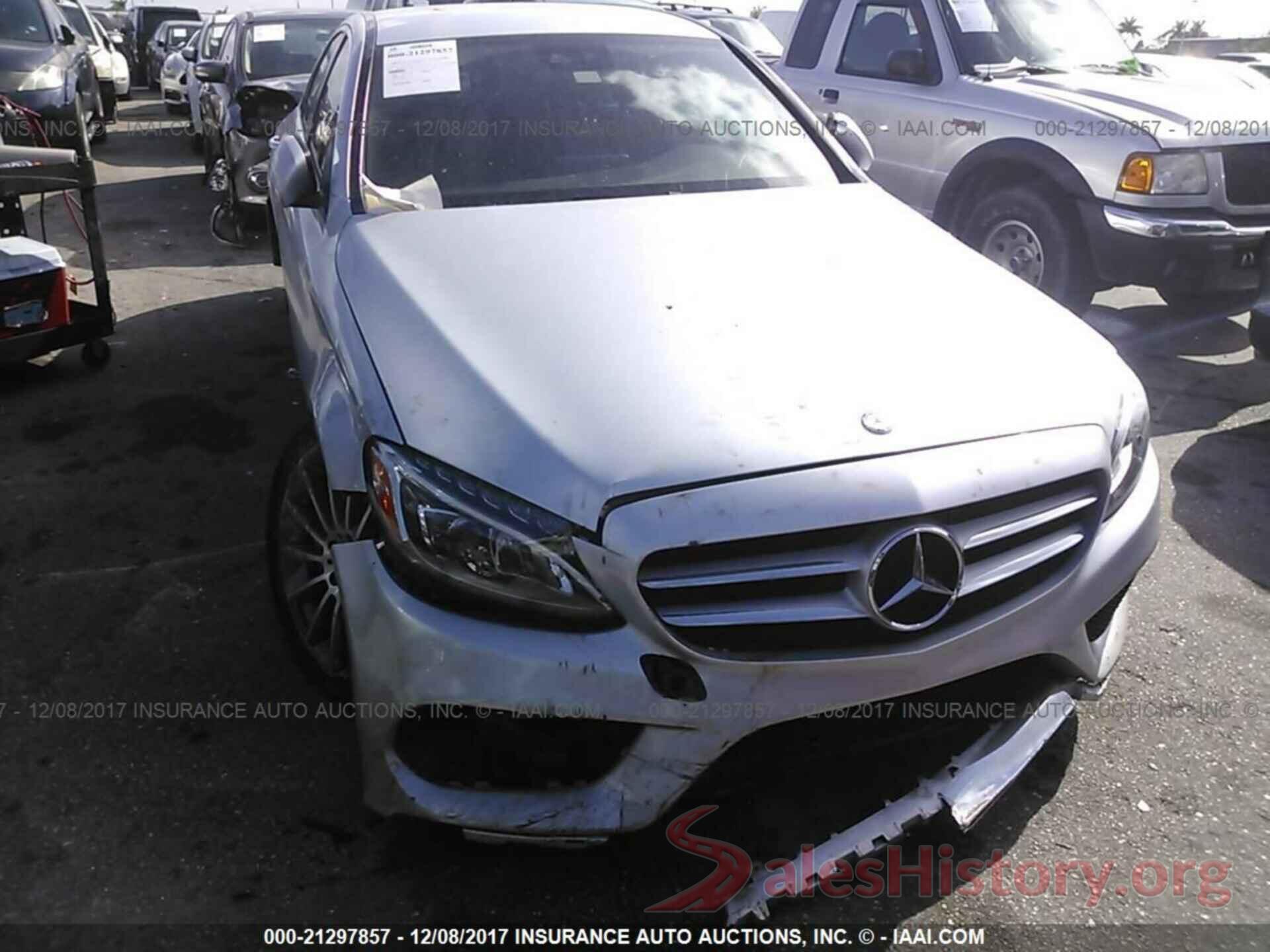 55SWF4JB2GU132431 2016 Mercedes-benz C