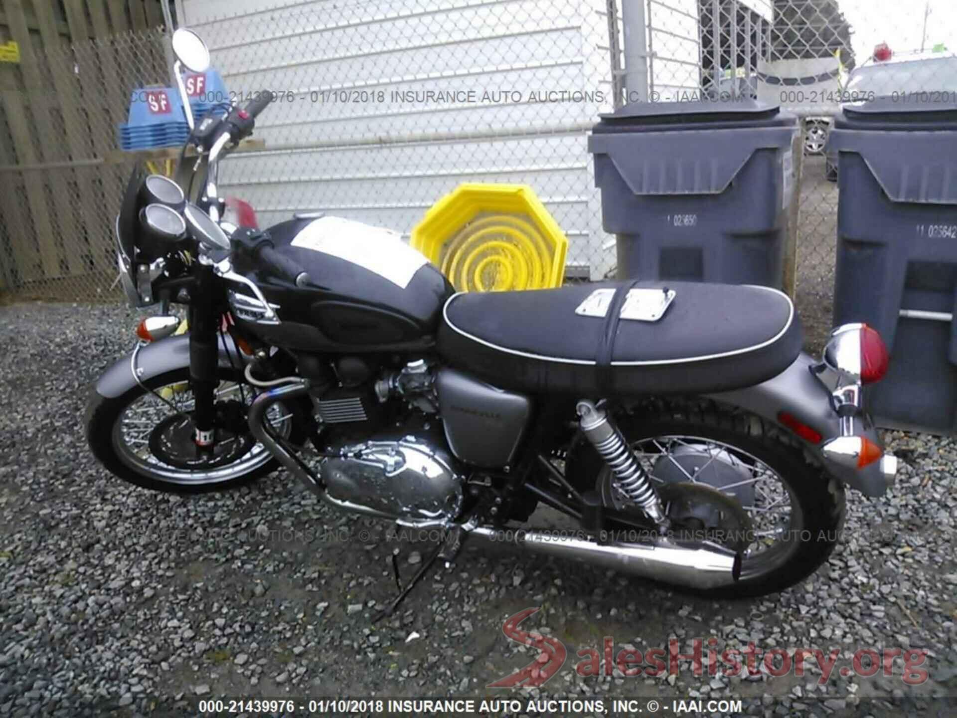 SMT910K19CT514900 2012 Triumph motorcycle Bonneville