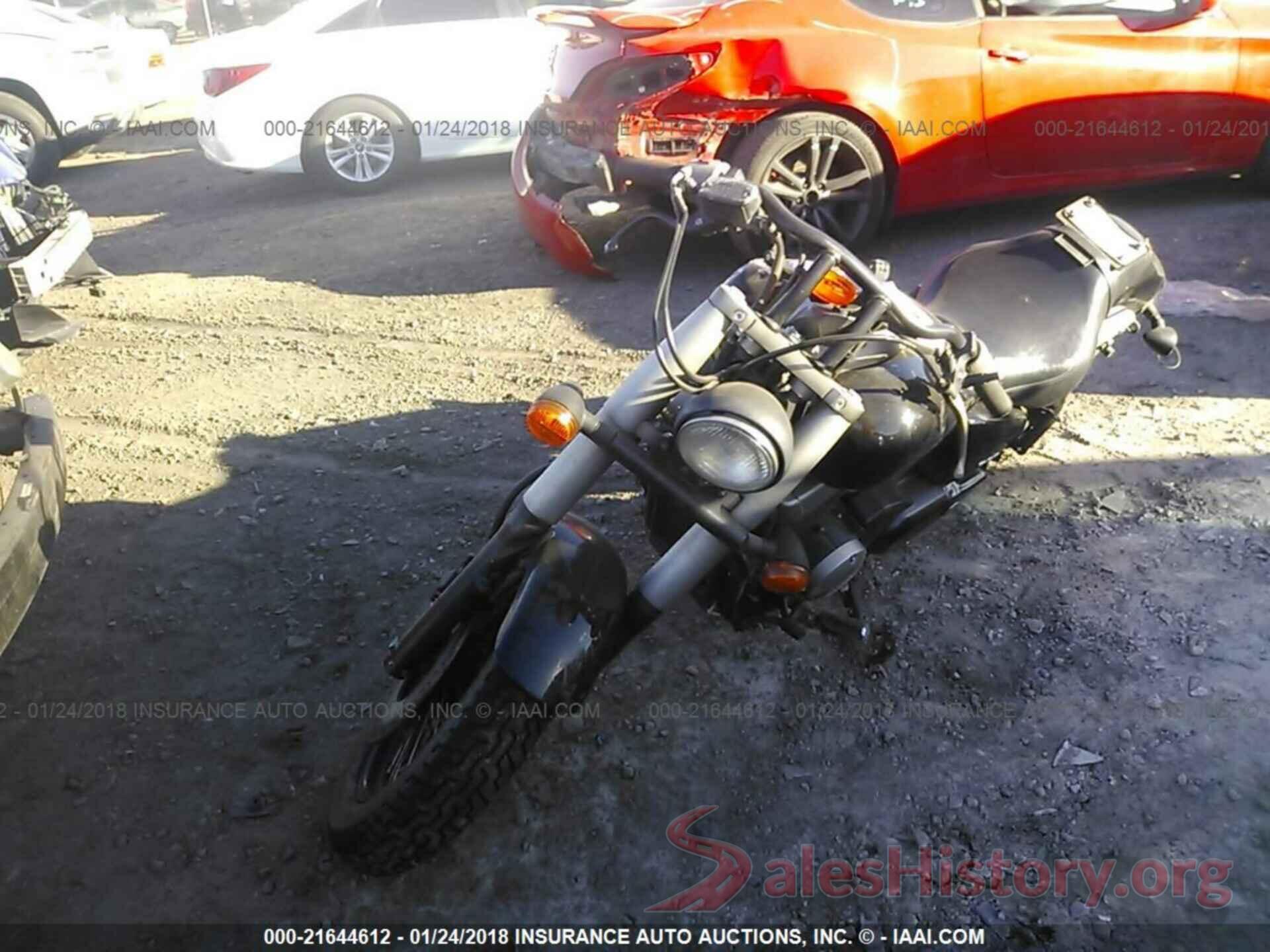 JH2RC5379BK100908 2011 Honda Vt750