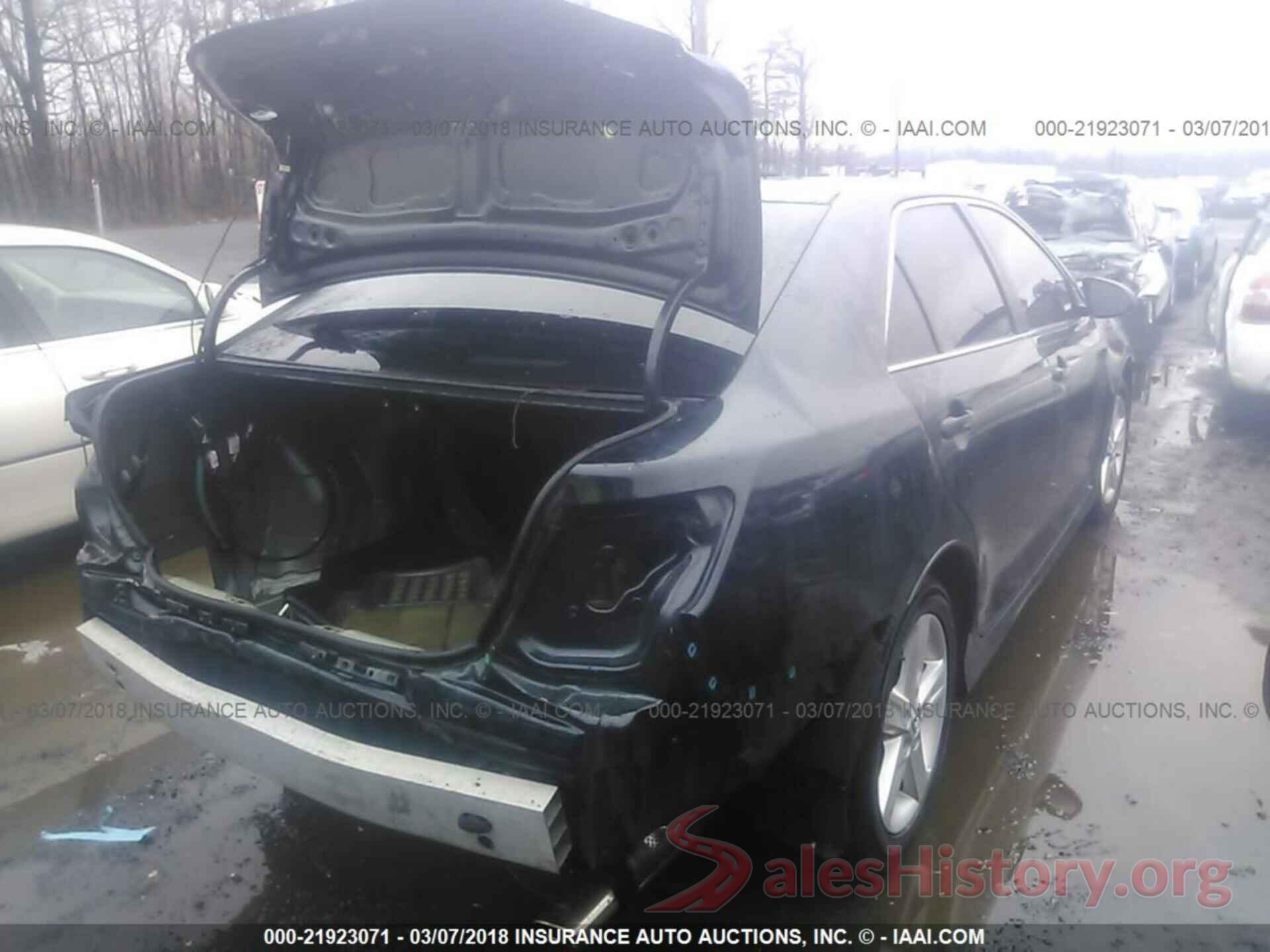 4T1BF1FKXEU387058 2014 Toyota Camry