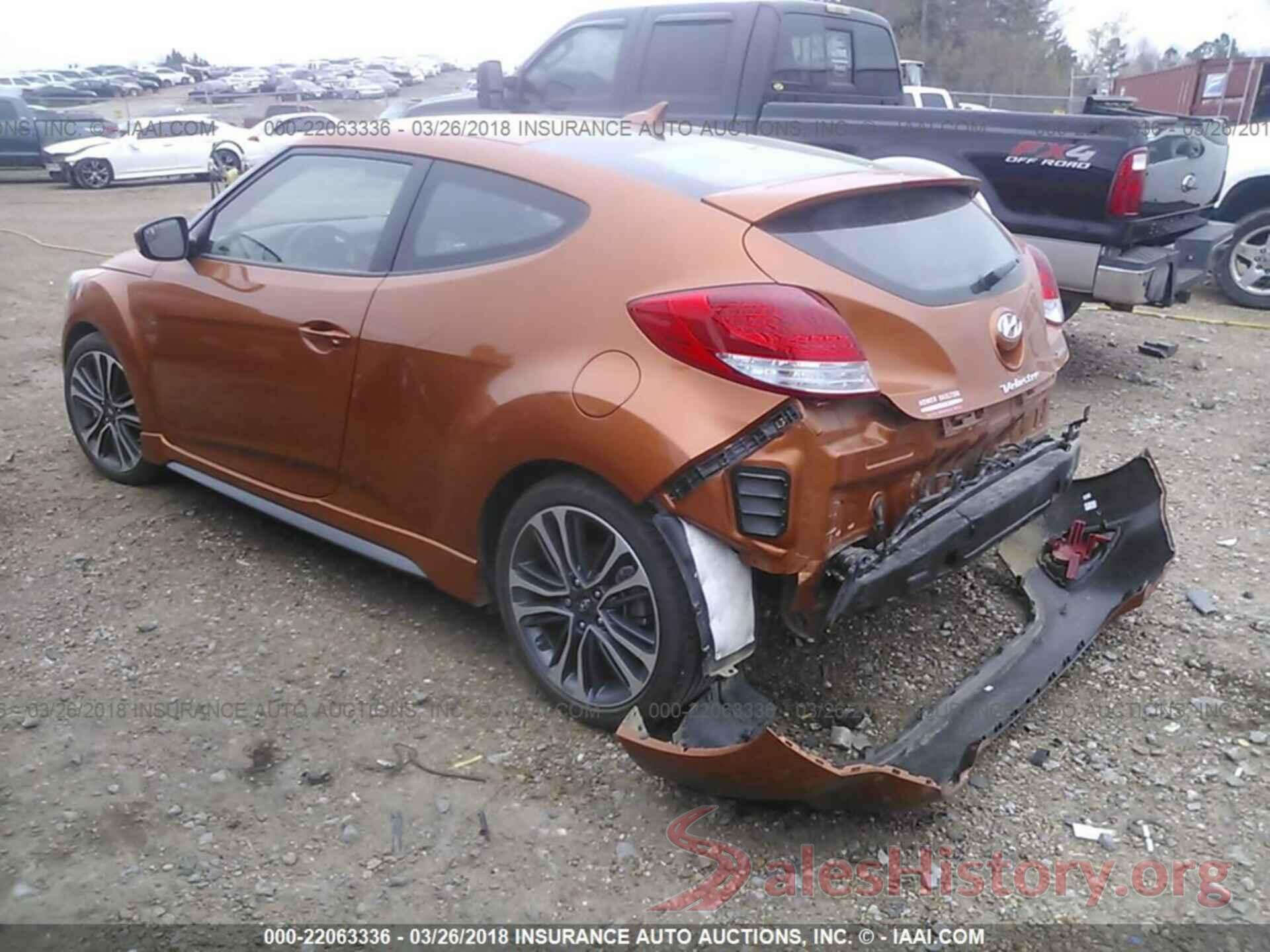 KMHTC6AE5GU302545 2016 Hyundai Veloster