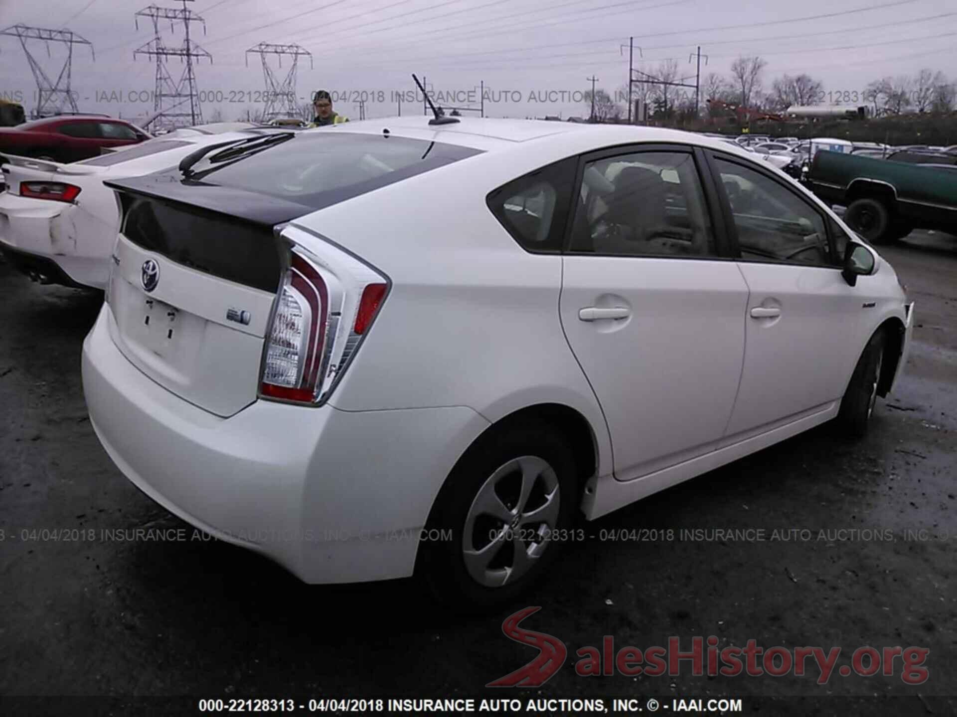 JTDKN3DU0E1819424 2014 Toyota Prius