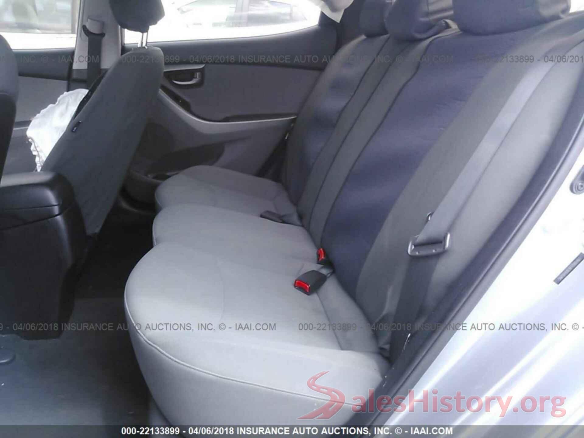 5NPDH4AE8FH580461 2015 Hyundai Elantra