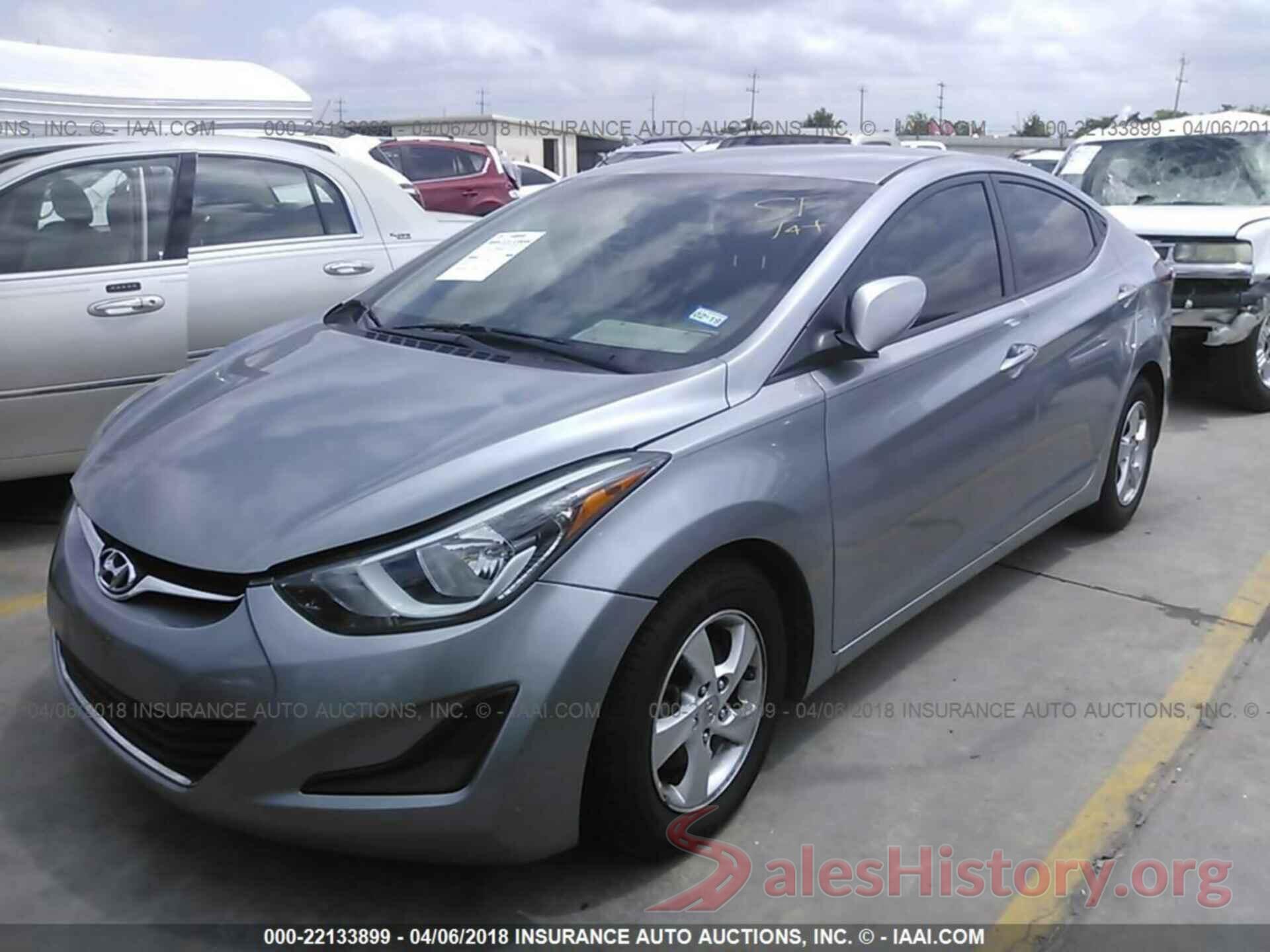 5NPDH4AE8FH580461 2015 Hyundai Elantra