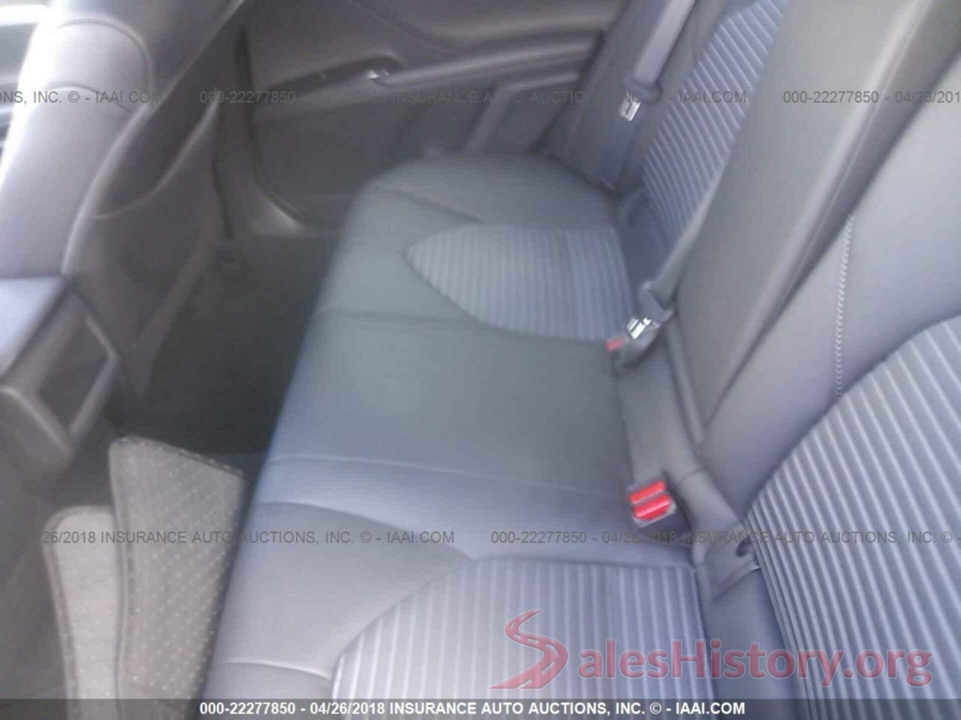 4T1B11HK9JU562065 2018 Toyota Camry