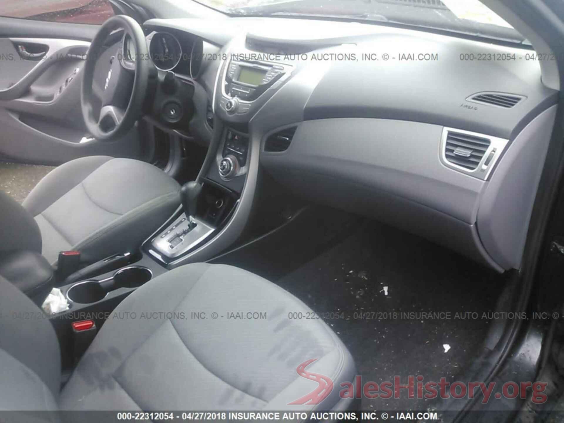 5NPDH4AE9DH210729 2013 Hyundai Elantra