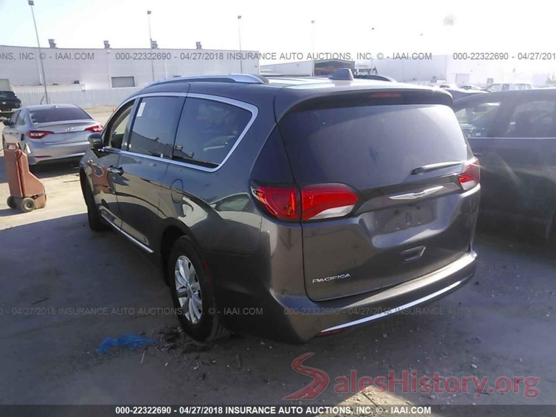 2C4RC1BG2JR214087 2018 Chrysler Pacifica