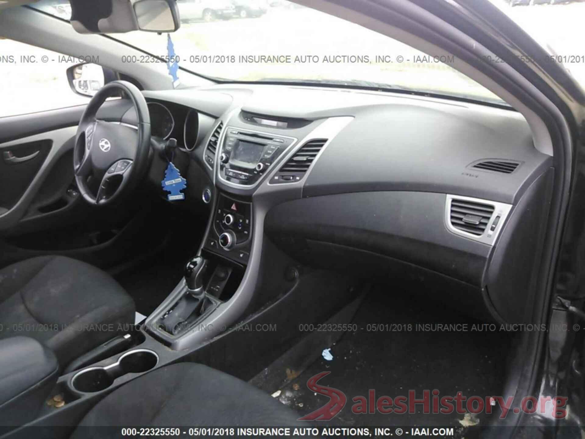 KMHDH4AE4GU575809 2016 Hyundai Elantra