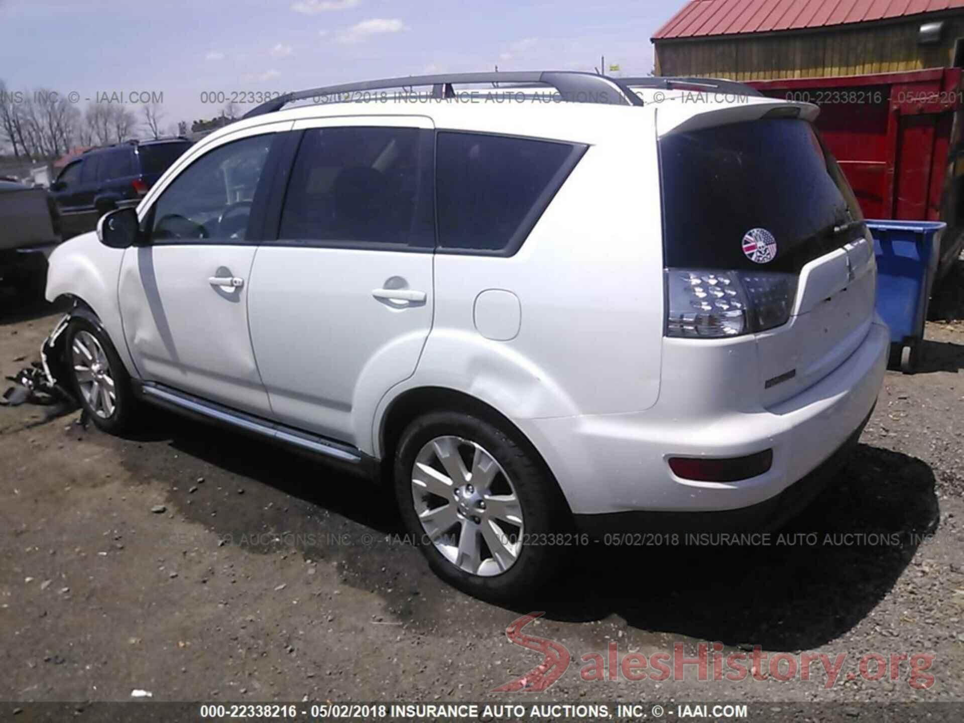 JA4JT3AW8DU021011 2013 Mitsubishi Outlander