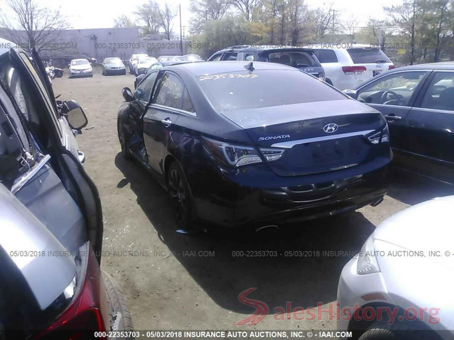 5NPEC4AC1BH121235 2011 Hyundai Sonata