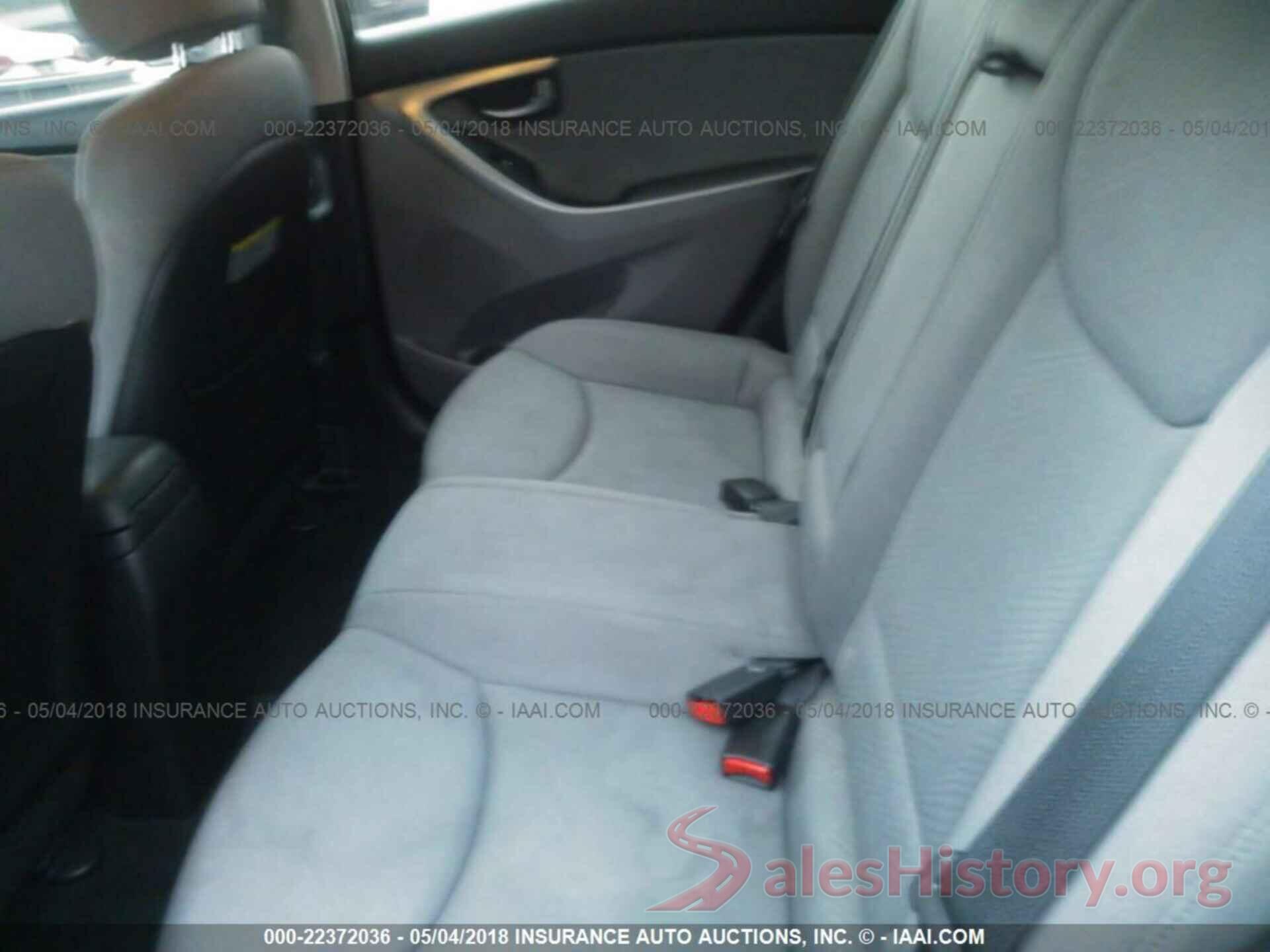 KMHDH4AE8DU666772 2013 Hyundai Elantra