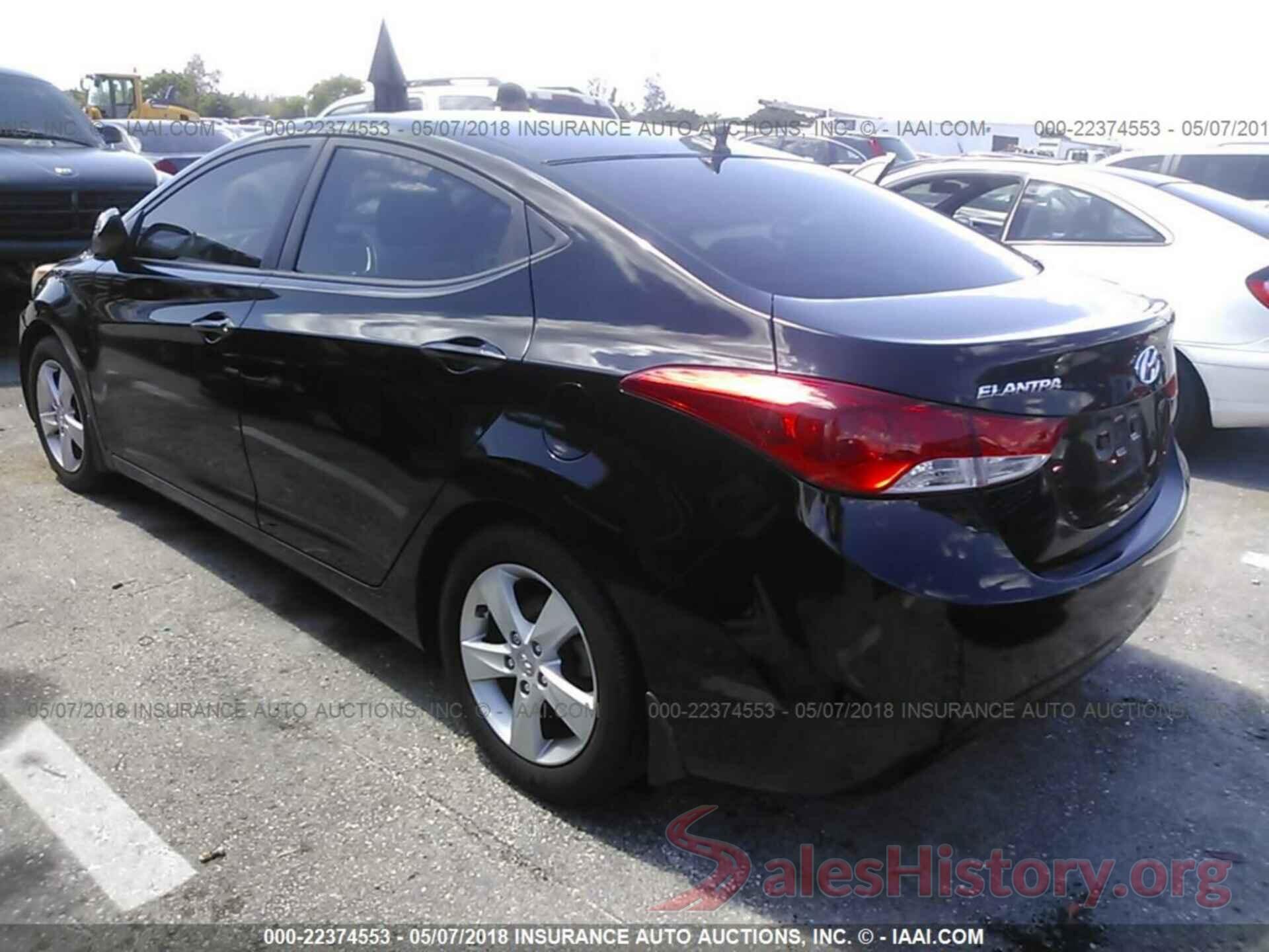 KMHDH4AE2CU401733 2012 Hyundai Elantra