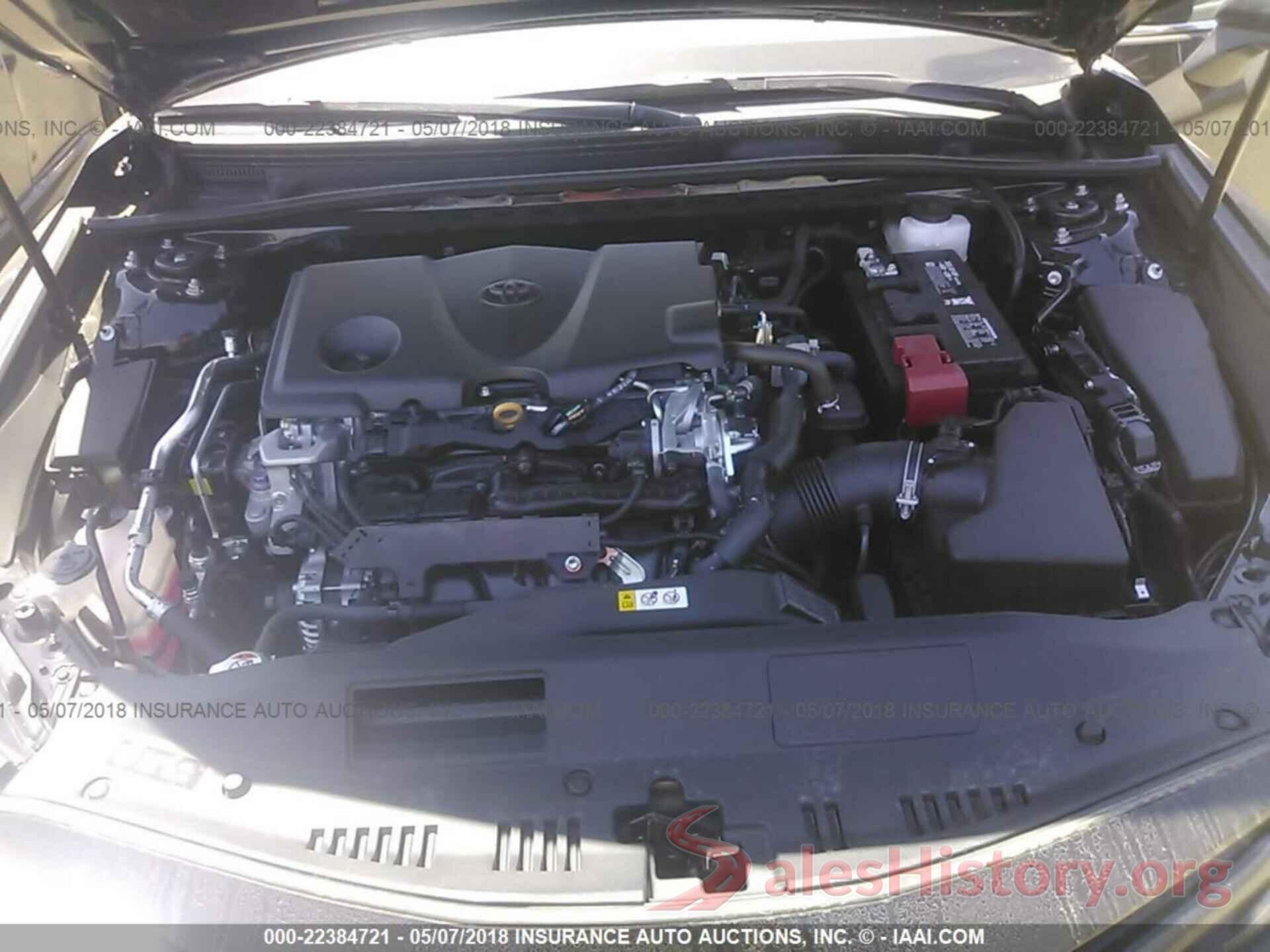 4T1B61HK9JU071268 2018 Toyota Camry