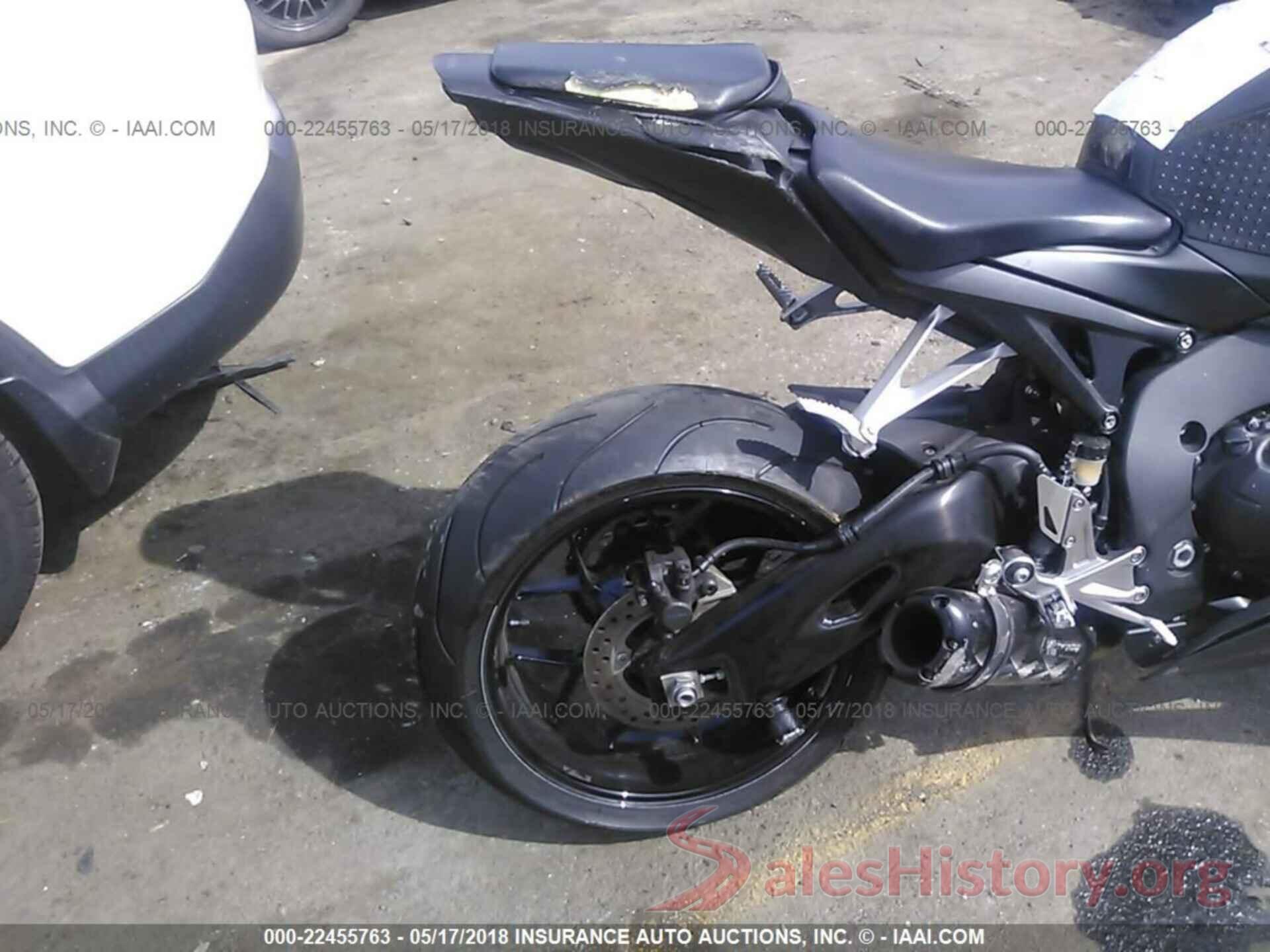 JH2SC5908GK800017 2016 Honda Cbr1000