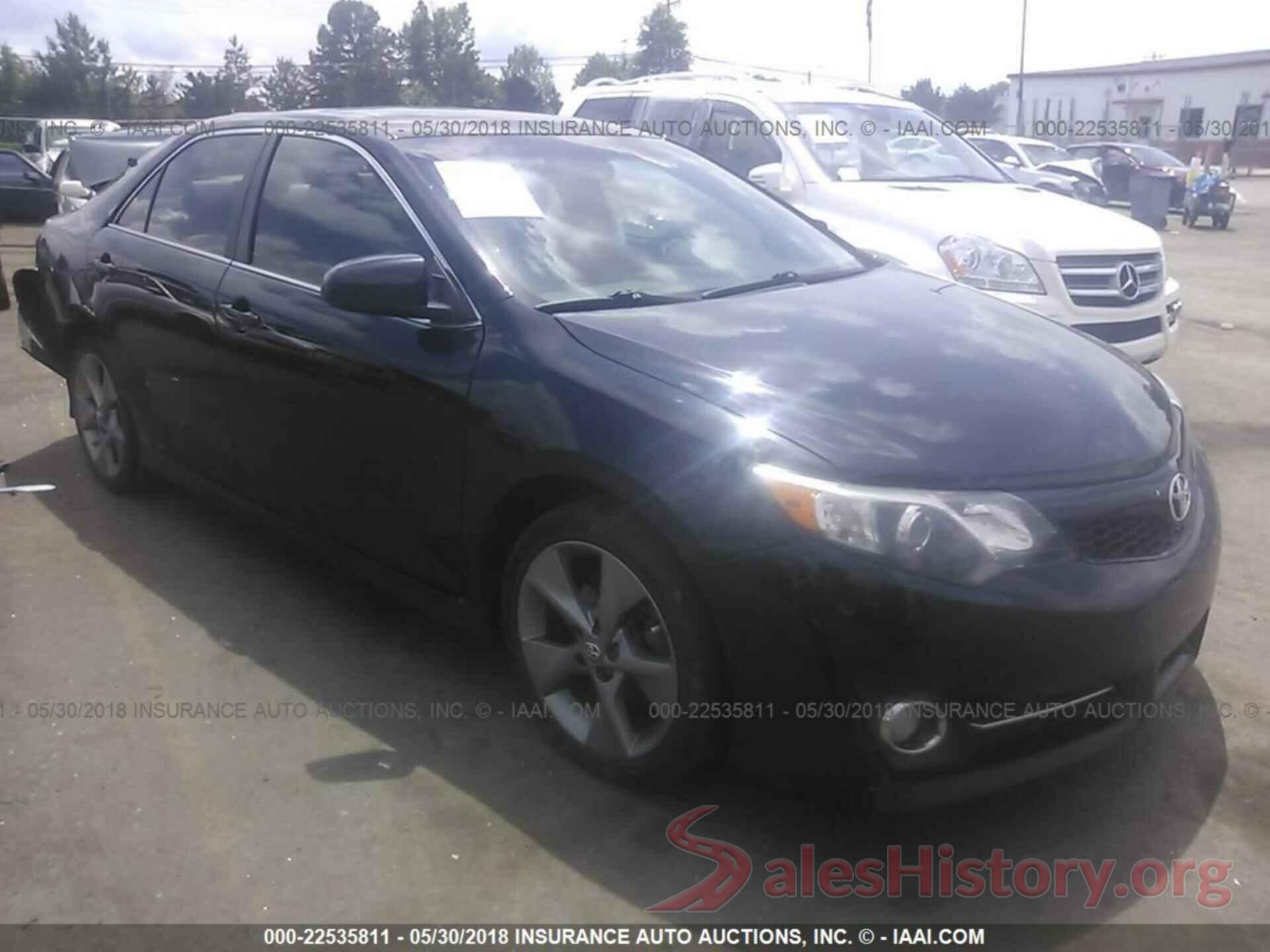 4T1BF1FK1EU330425 2014 Toyota Camry