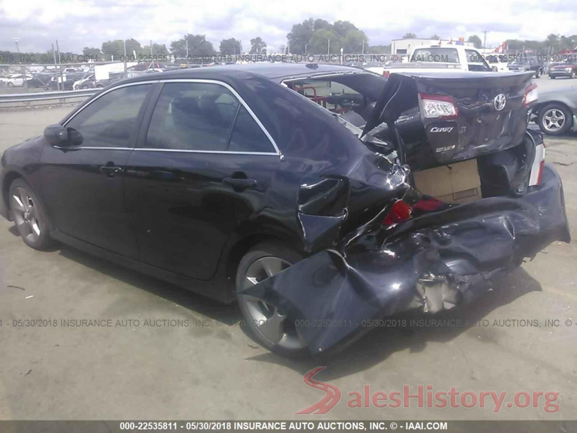 4T1BF1FK1EU330425 2014 Toyota Camry