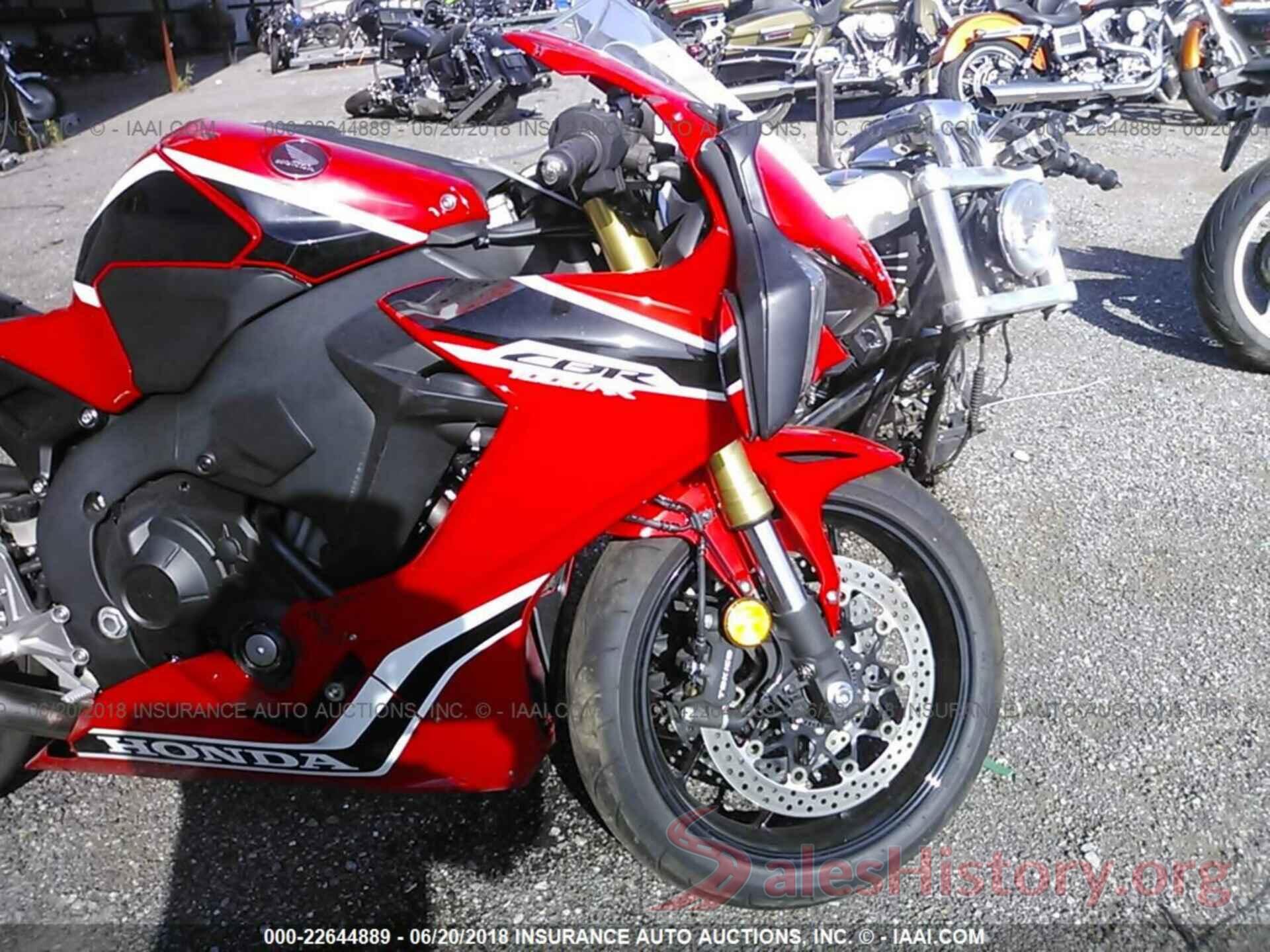 JH2SC7709HK000844 2017 Honda Cbr1000