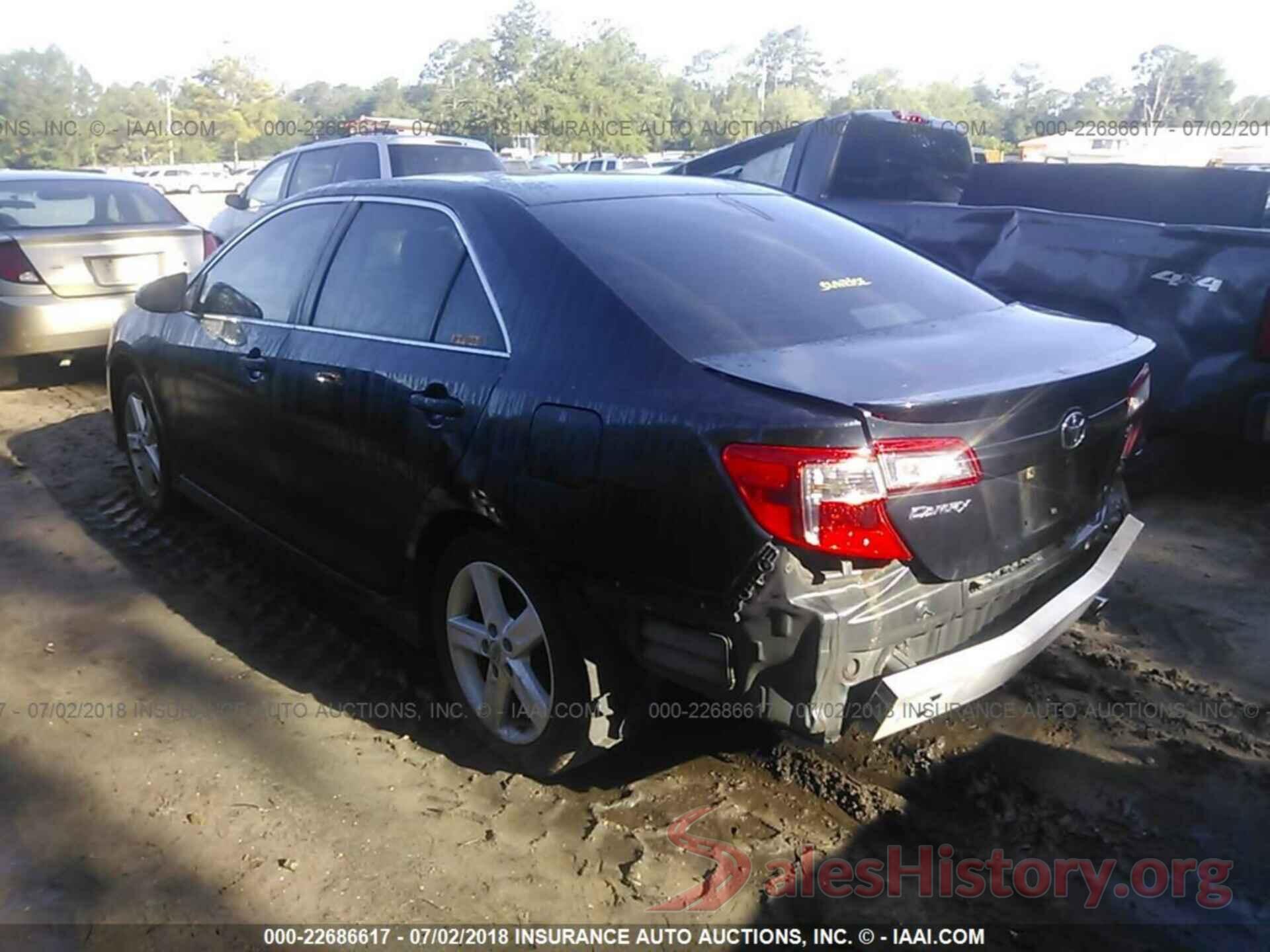 4T1BF1FK2CU139643 2012 Toyota Camry