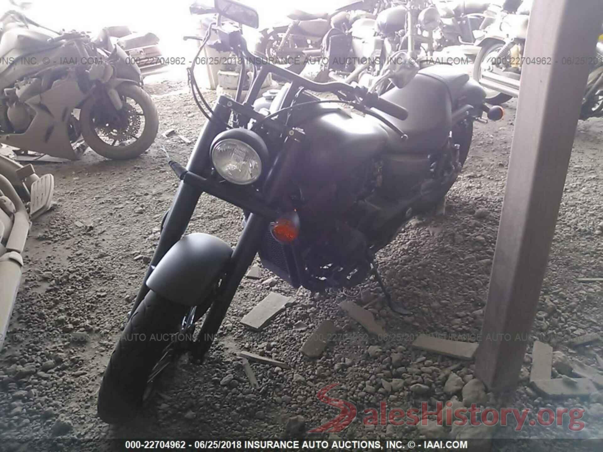 JH2RC5375HK700348 2017 Honda Vt750