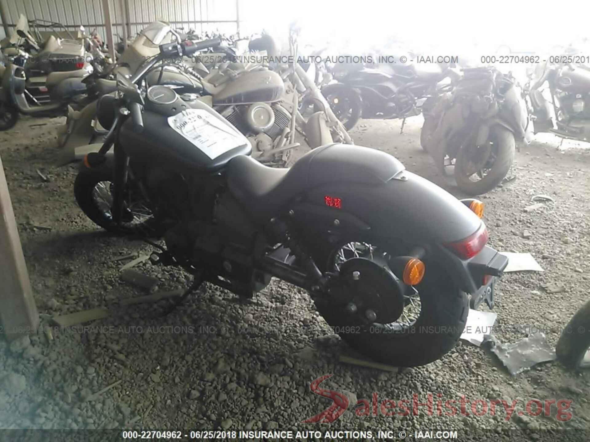 JH2RC5375HK700348 2017 Honda Vt750