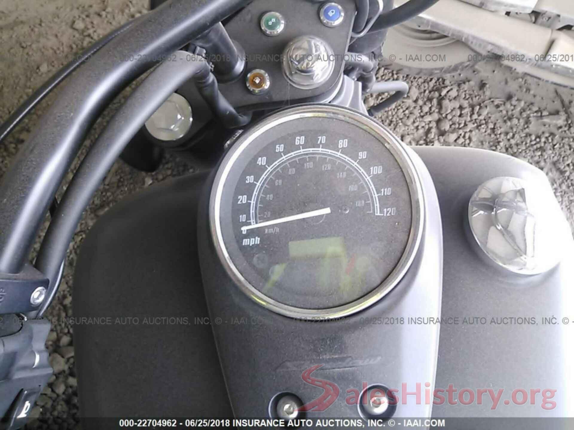 JH2RC5375HK700348 2017 Honda Vt750