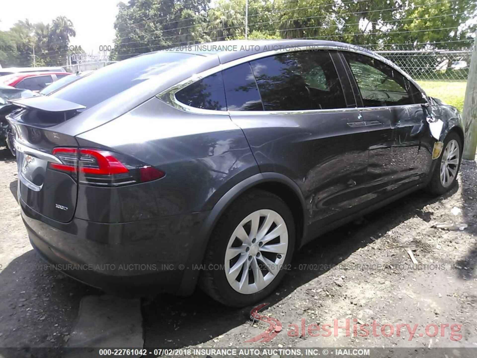 5YJXCBE23HF065045 2017 Tesla Model x