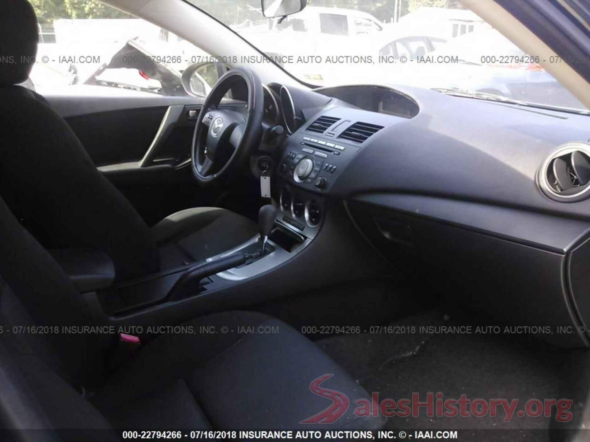 JM1BL1UFXB1399856 2011 Mazda 3