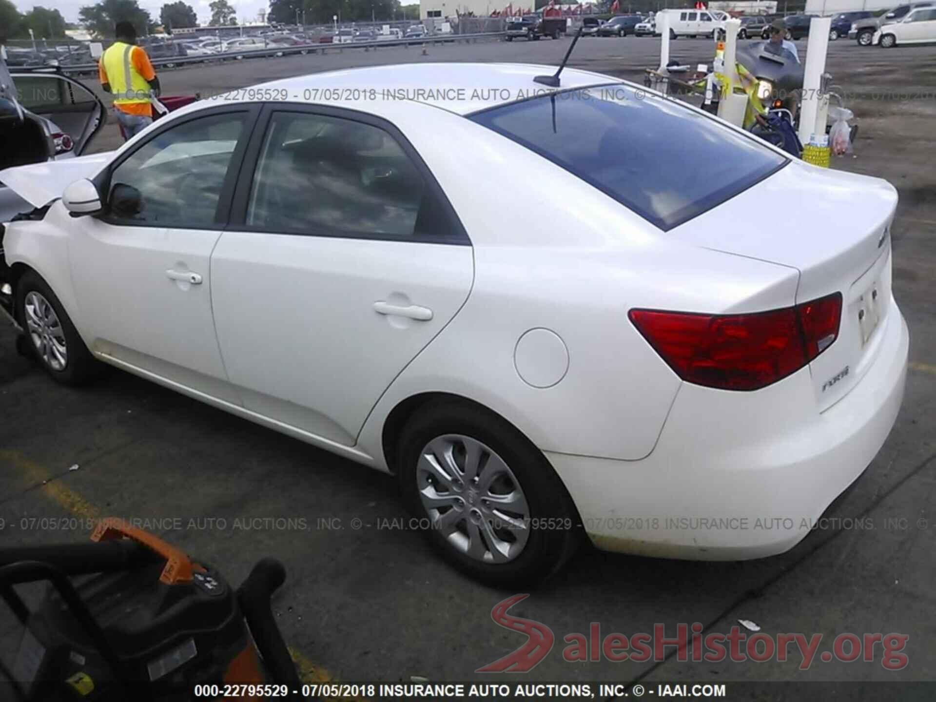 KNAFU4A24D5734023 2013 Kia Forte