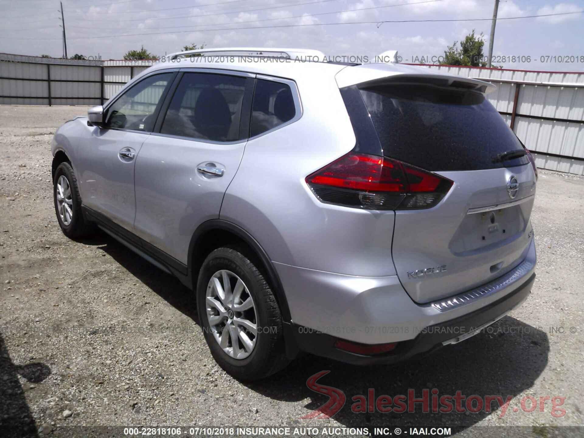 KNMAT2MV7HP608758 2017 Nissan Rogue