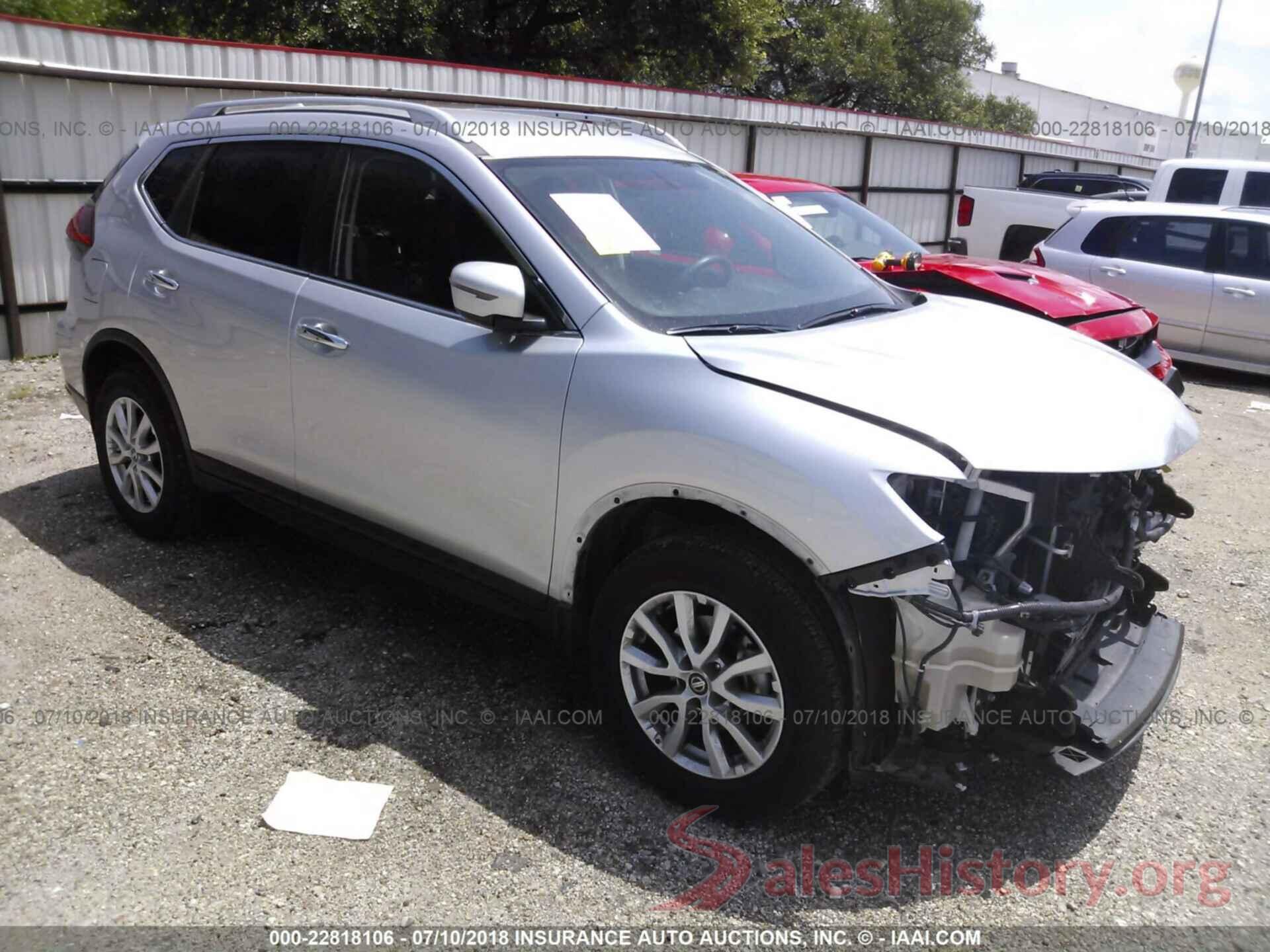 KNMAT2MV7HP608758 2017 Nissan Rogue