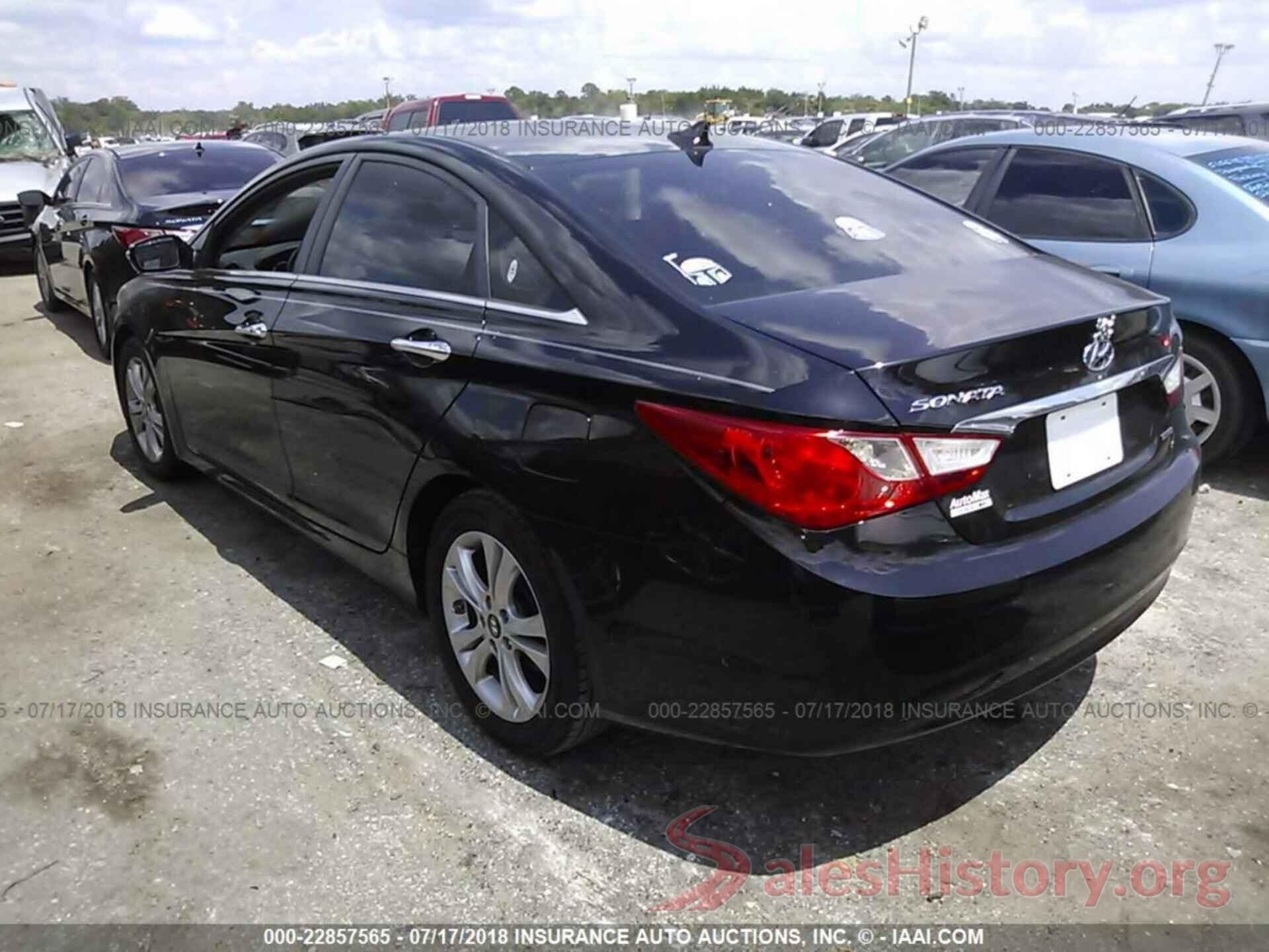 5NPEC4AC3BH304975 2011 Hyundai Sonata