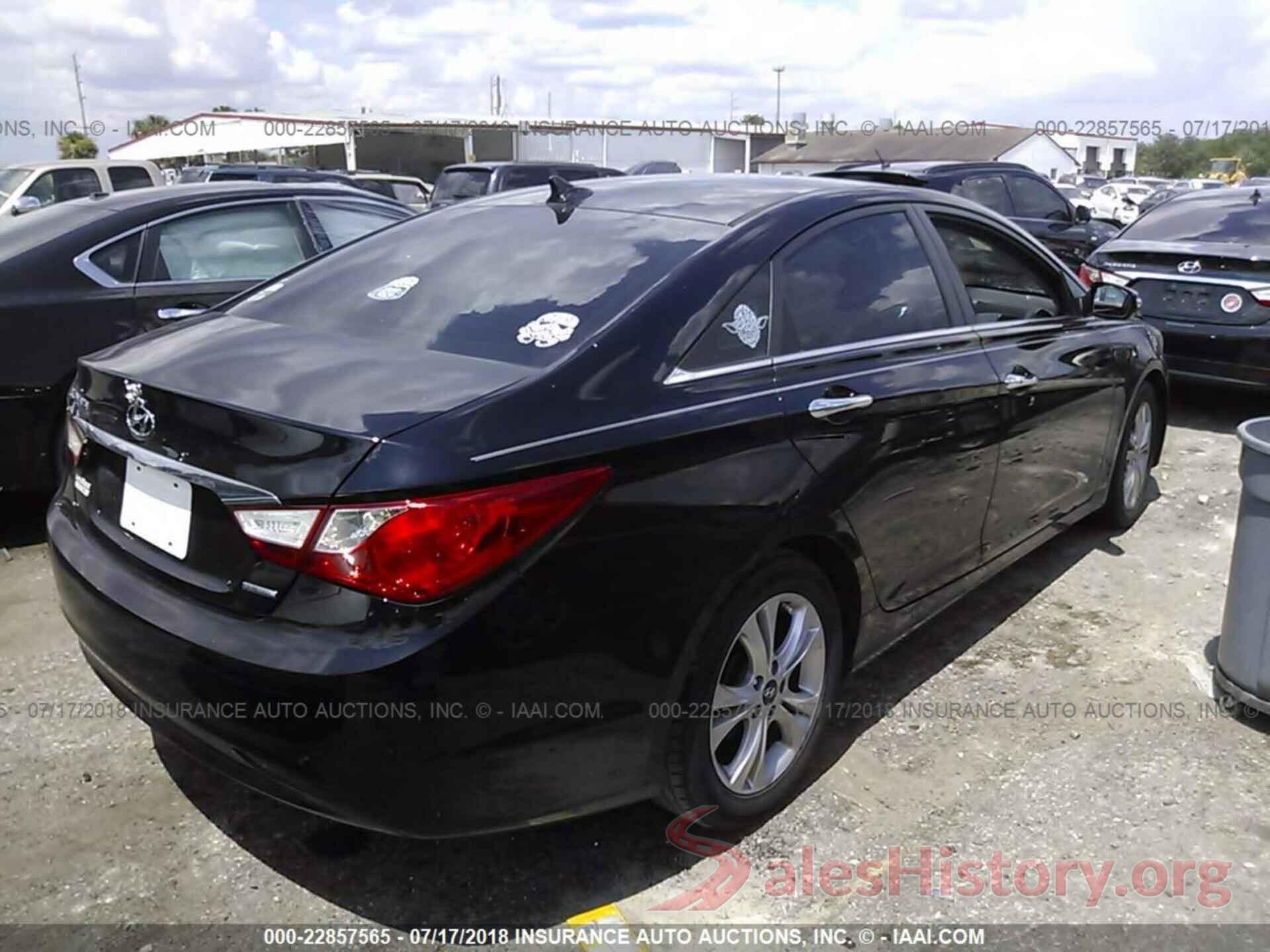 5NPEC4AC3BH304975 2011 Hyundai Sonata