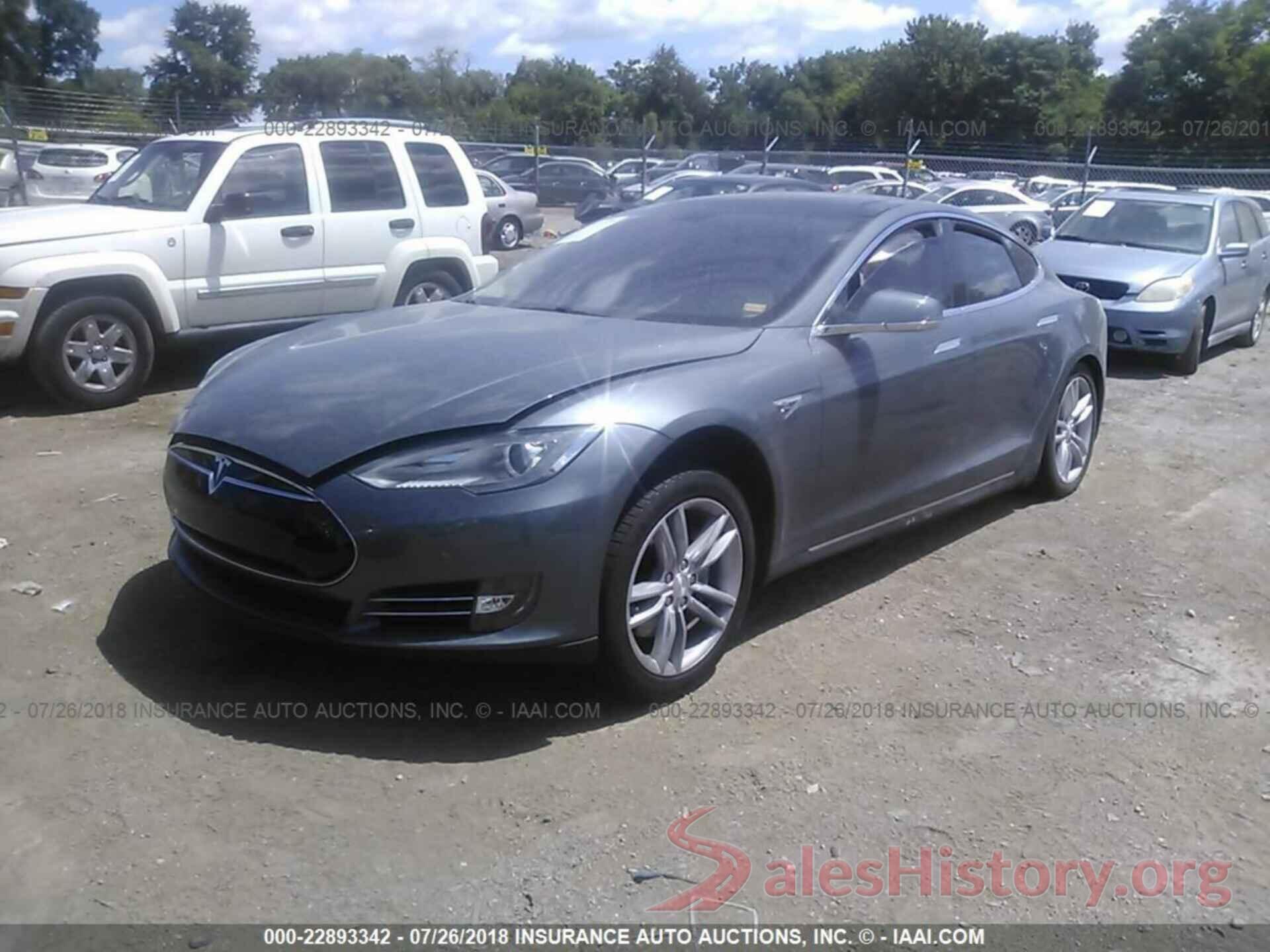 5YJSA1CN1DFP28176 2013 TESLA MODEL S