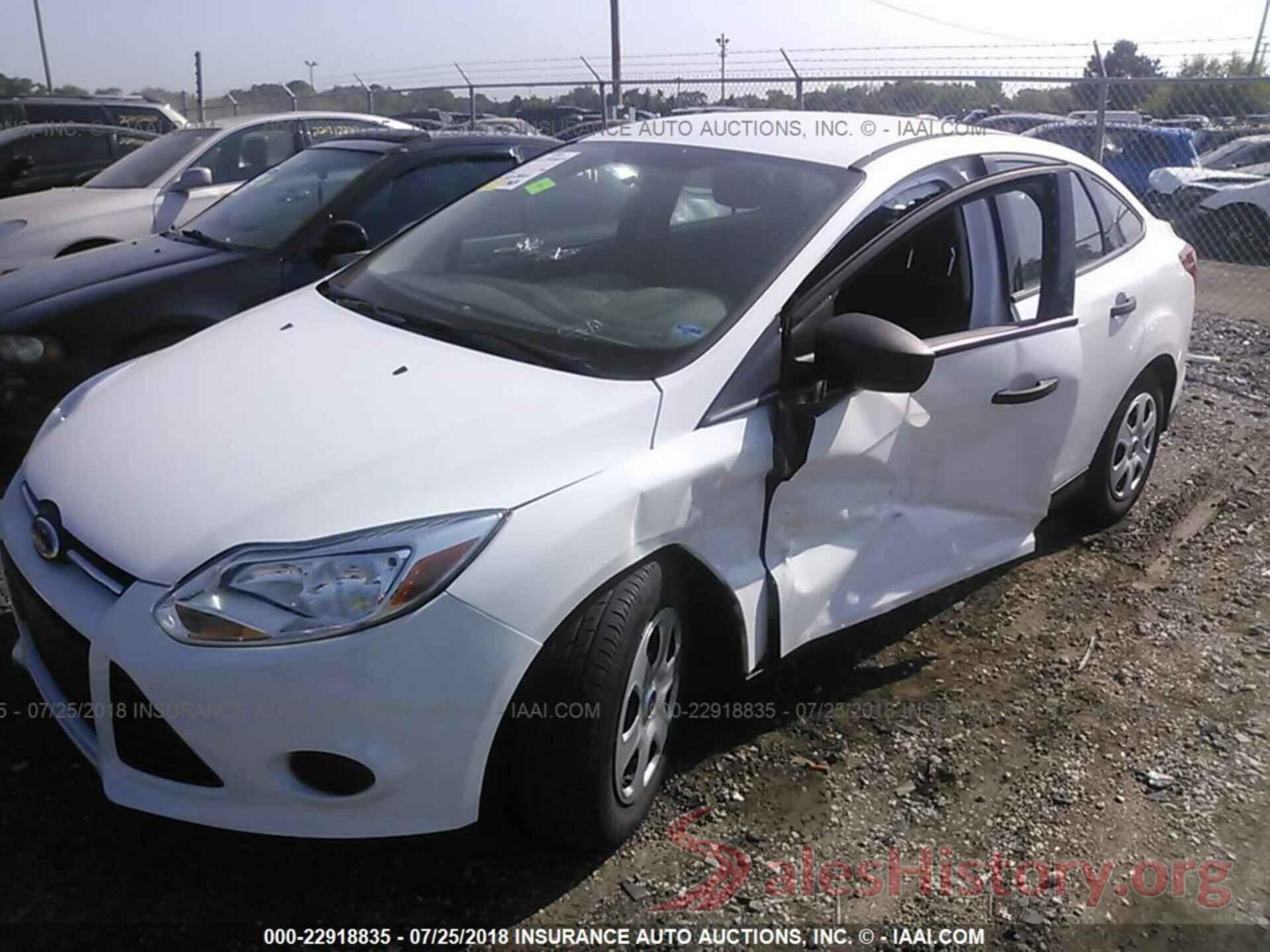 1FADP3E24DL320716 2013 Ford Focus