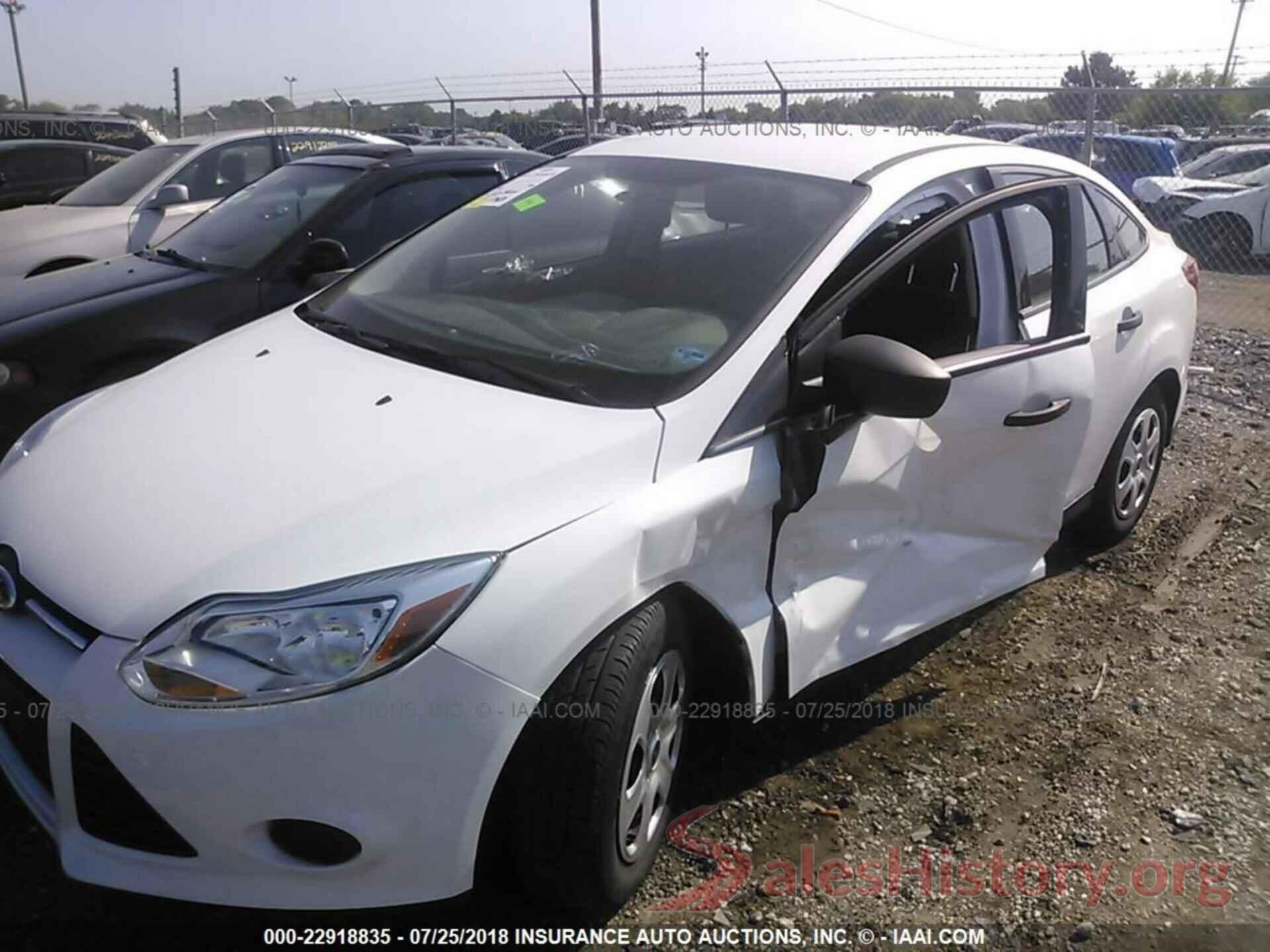 1FADP3E24DL320716 2013 Ford Focus