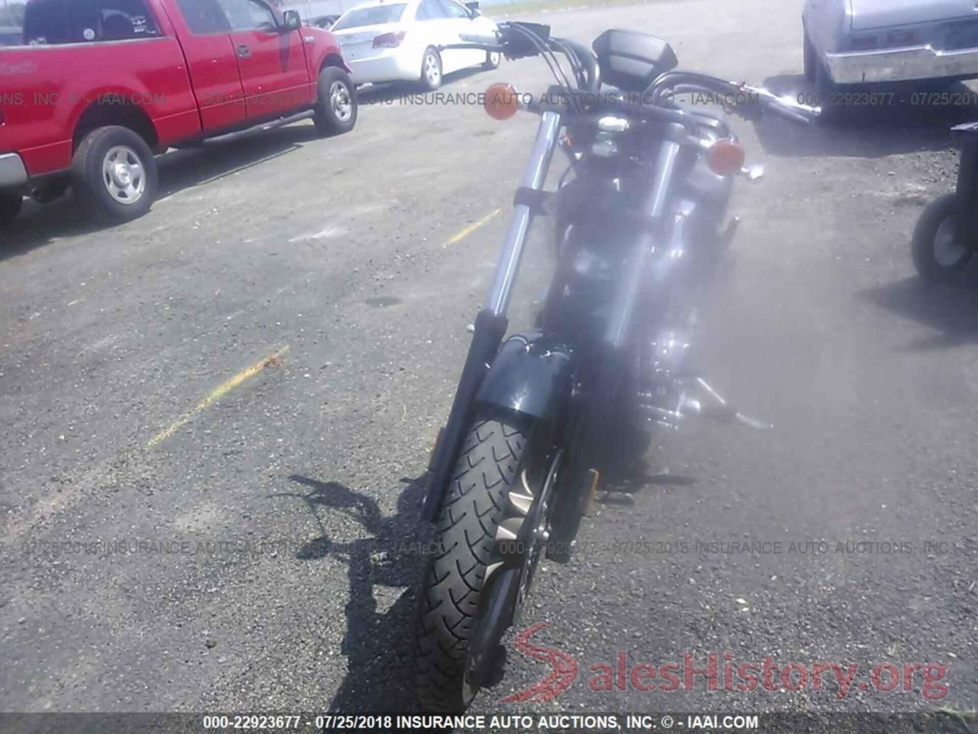 JH2SC61P9FK100066 2015 Honda Vt1300