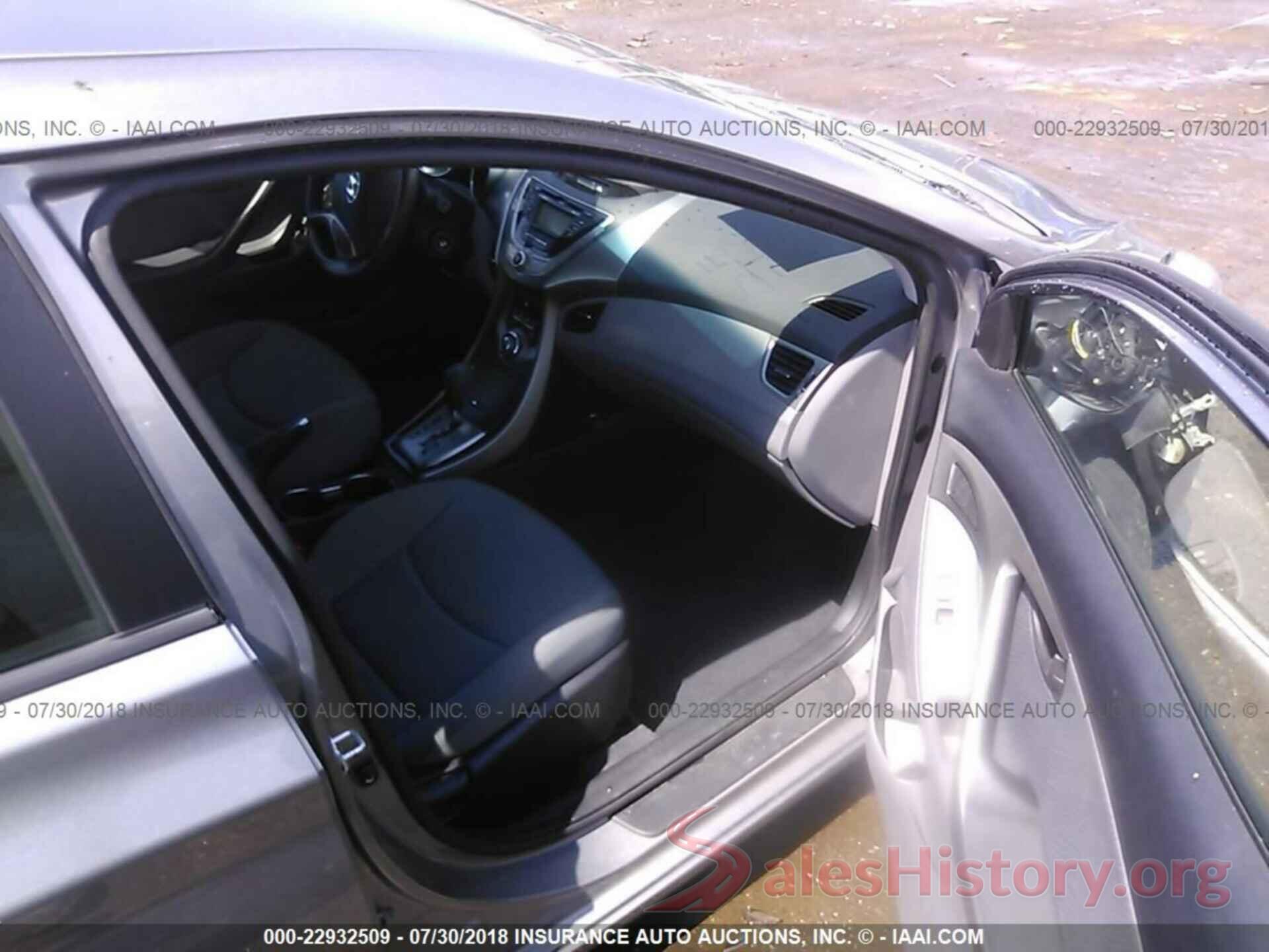 KMHDH4AE3DU501289 2013 Hyundai Elantra