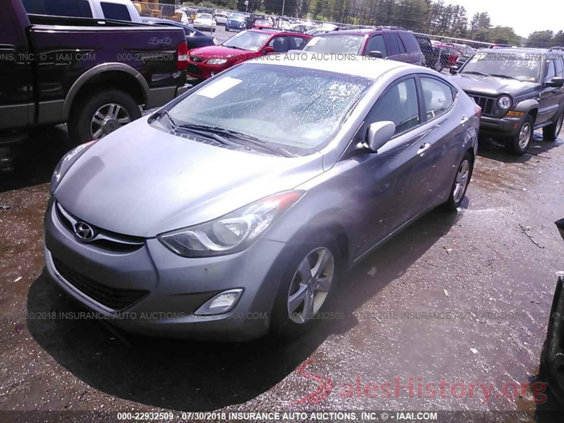 KMHDH4AE3DU501289 2013 Hyundai Elantra