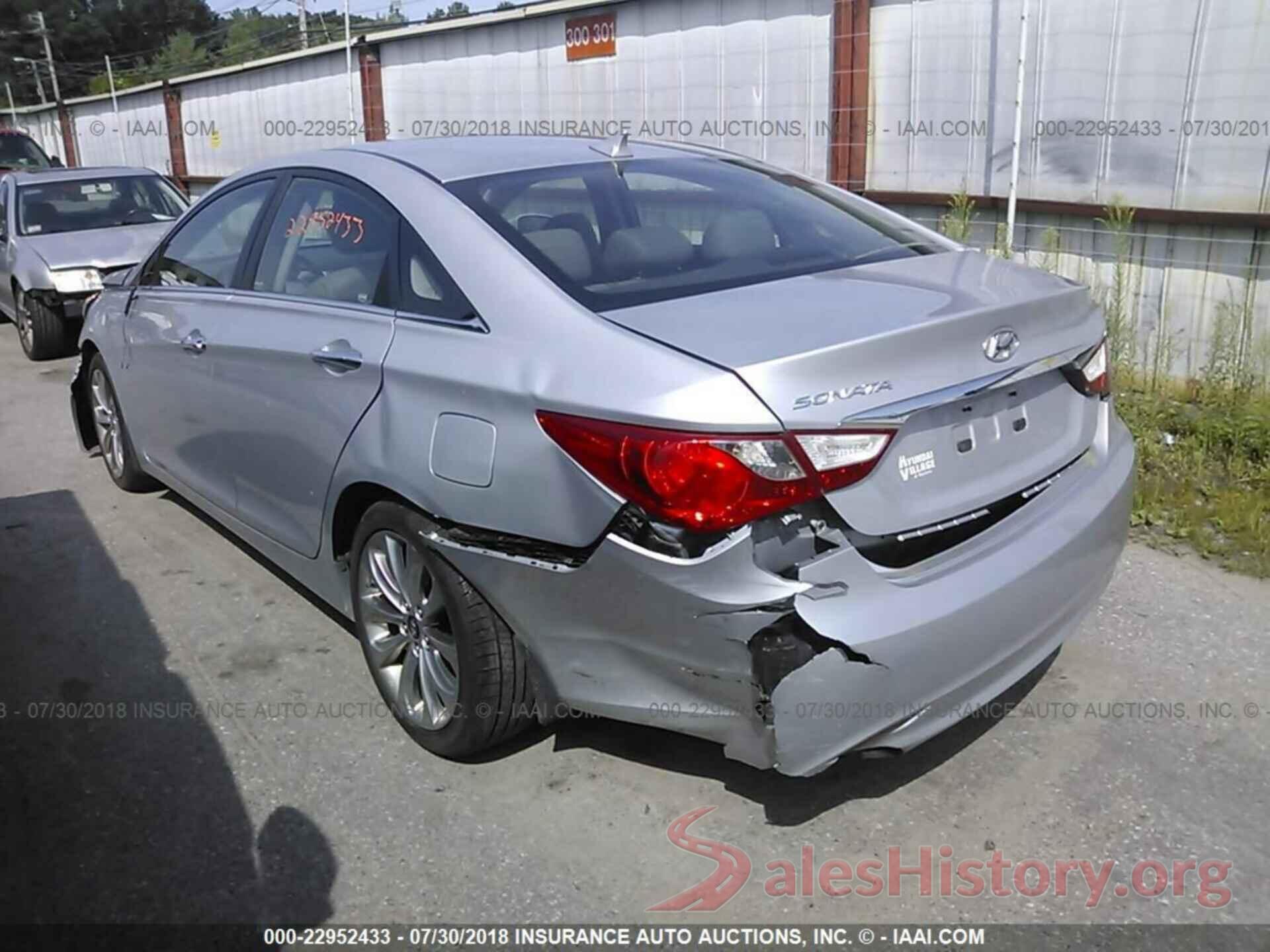 5NPEC4AC1BH145776 2011 Hyundai Sonata