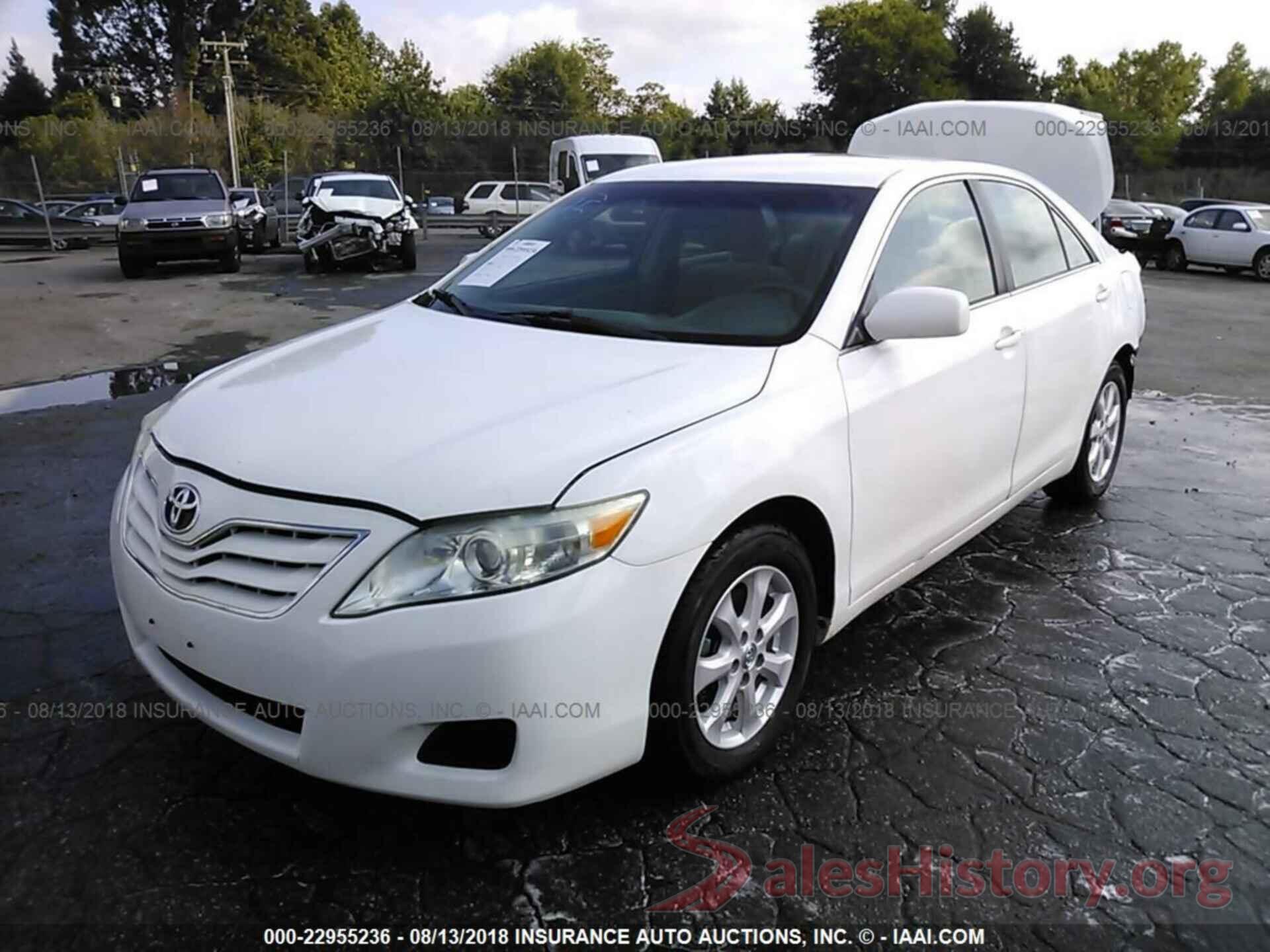 4T1BF3EKXBU595739 2011 Toyota Camry